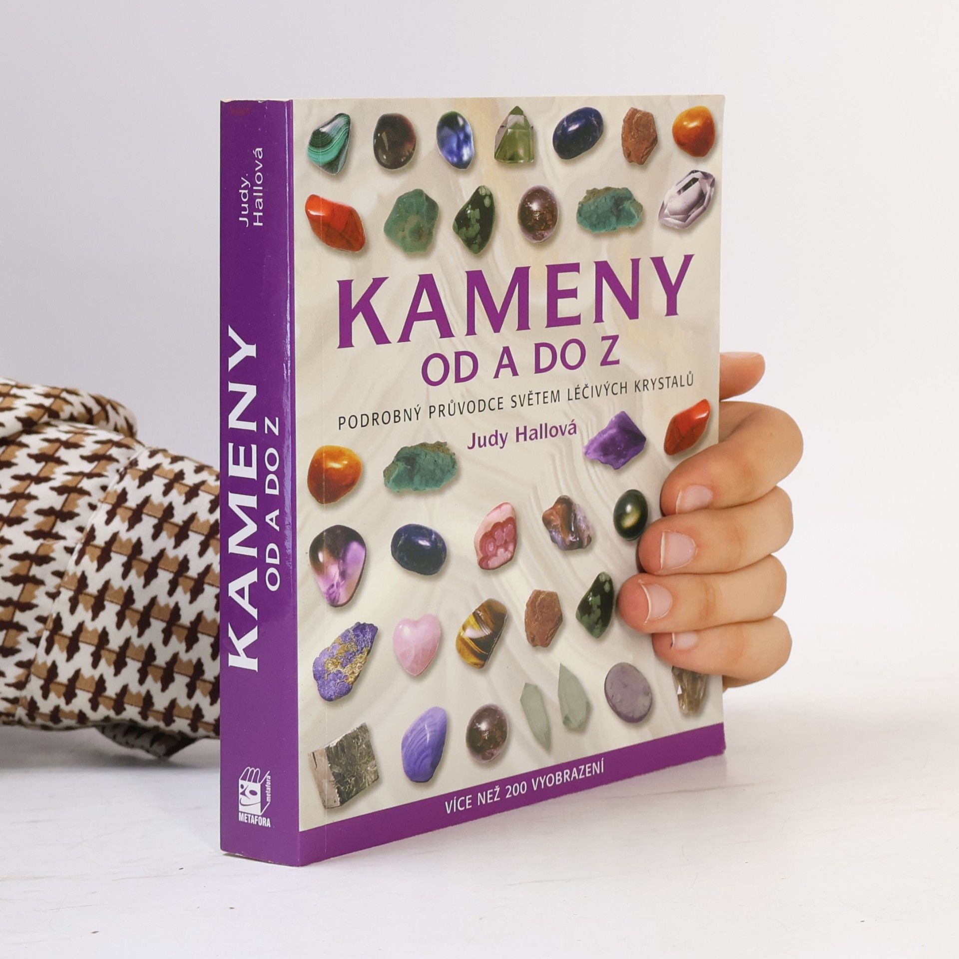 Judy Hall Kameny od A do Z