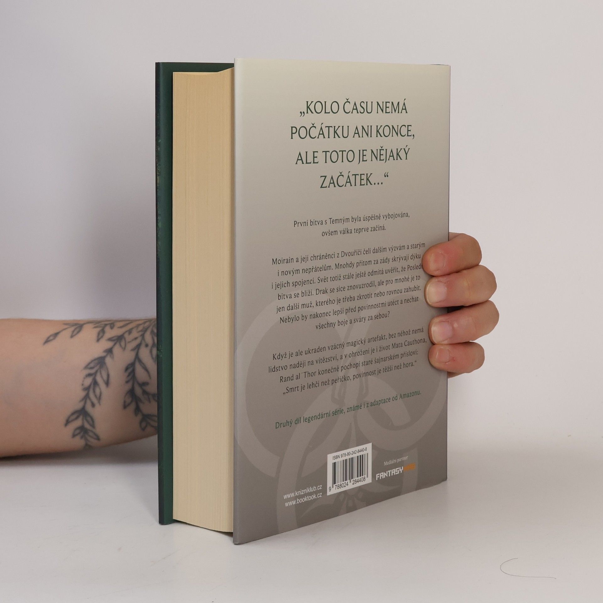 Robert Jordan Kolo času 2. Velké hledání