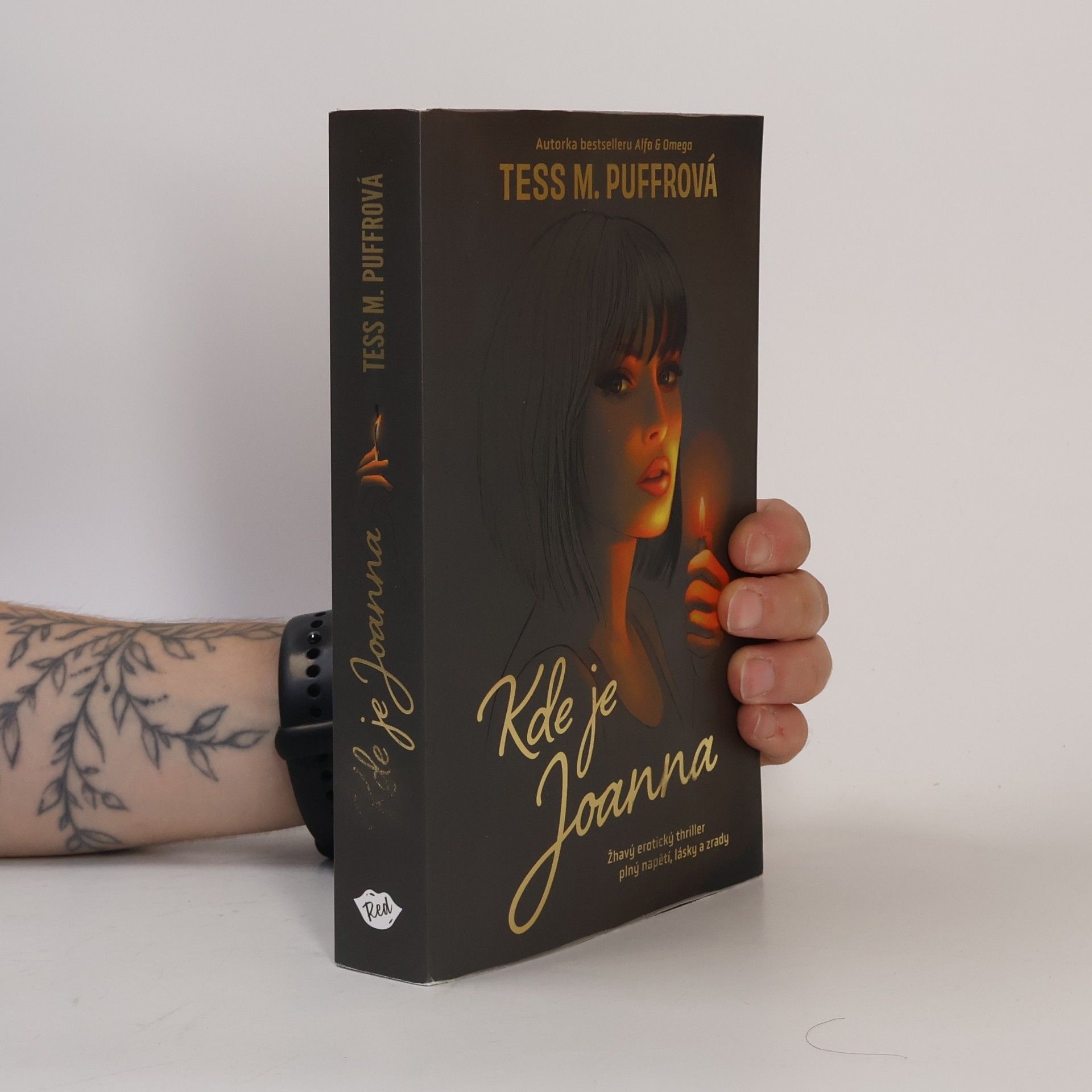 Tess M. Puffrová Kde je Joanna