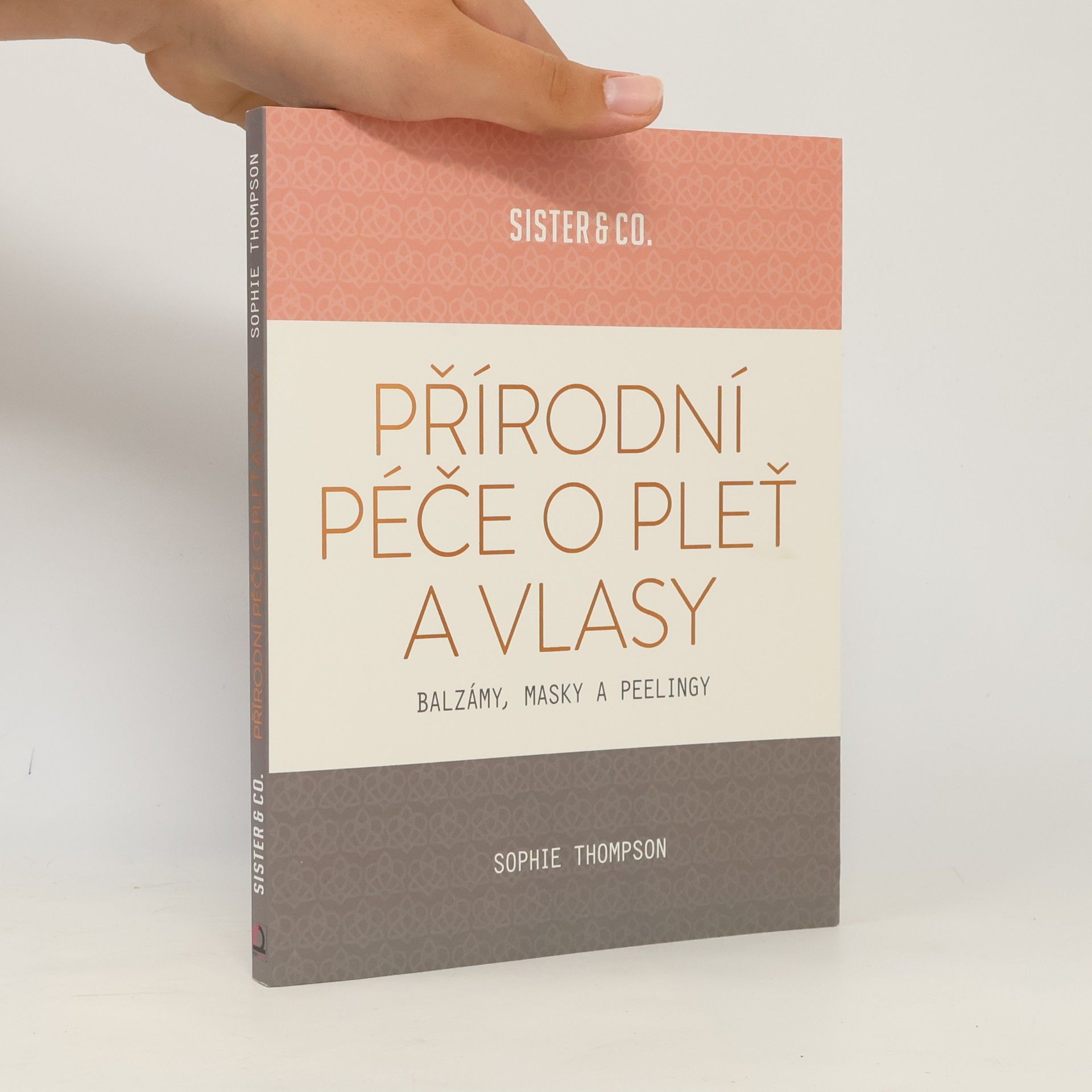 Sophie Thompson Přírodní péče o pleť a vlasy
