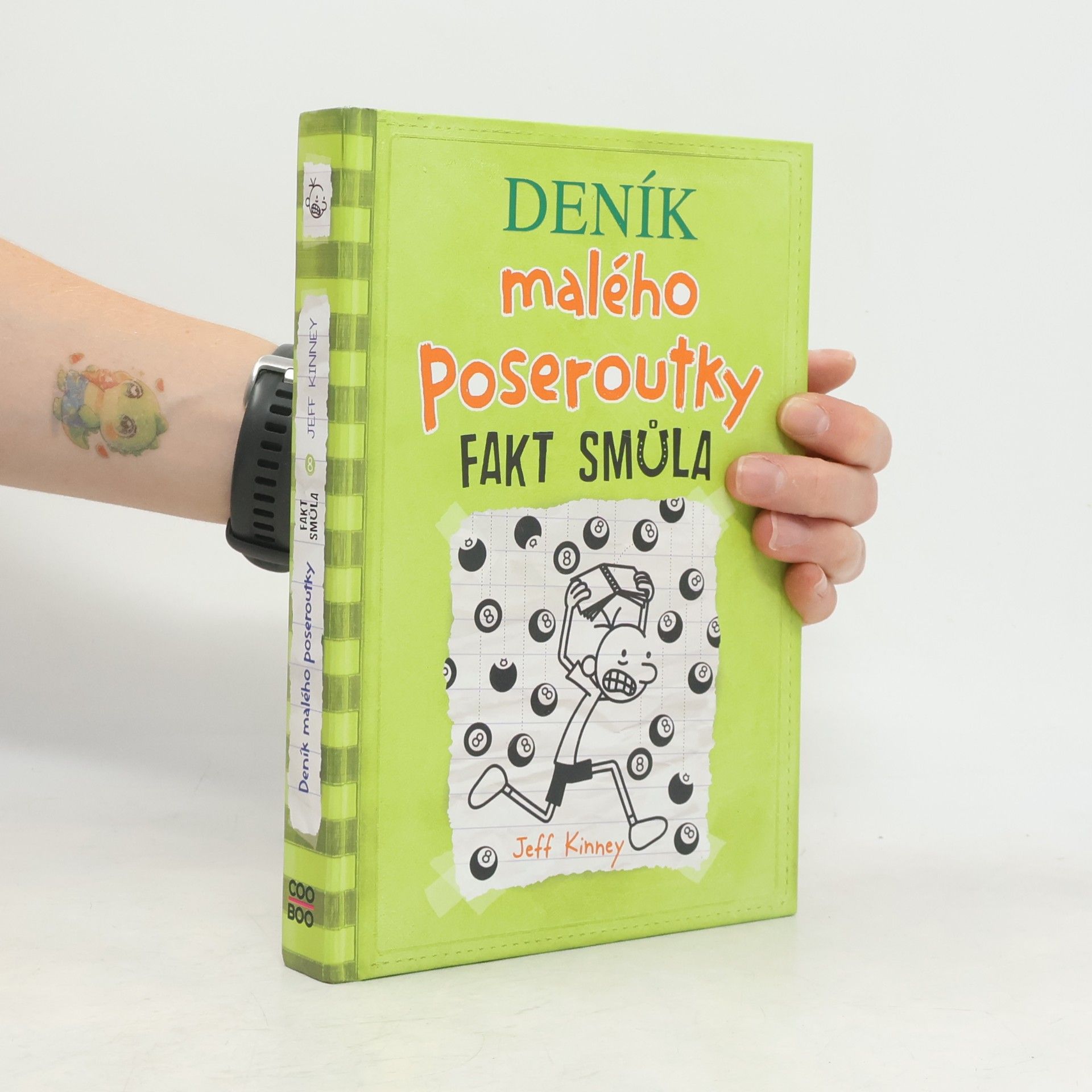 Jeff Kinney Deník malého poseroutky 8. Fakt smůla