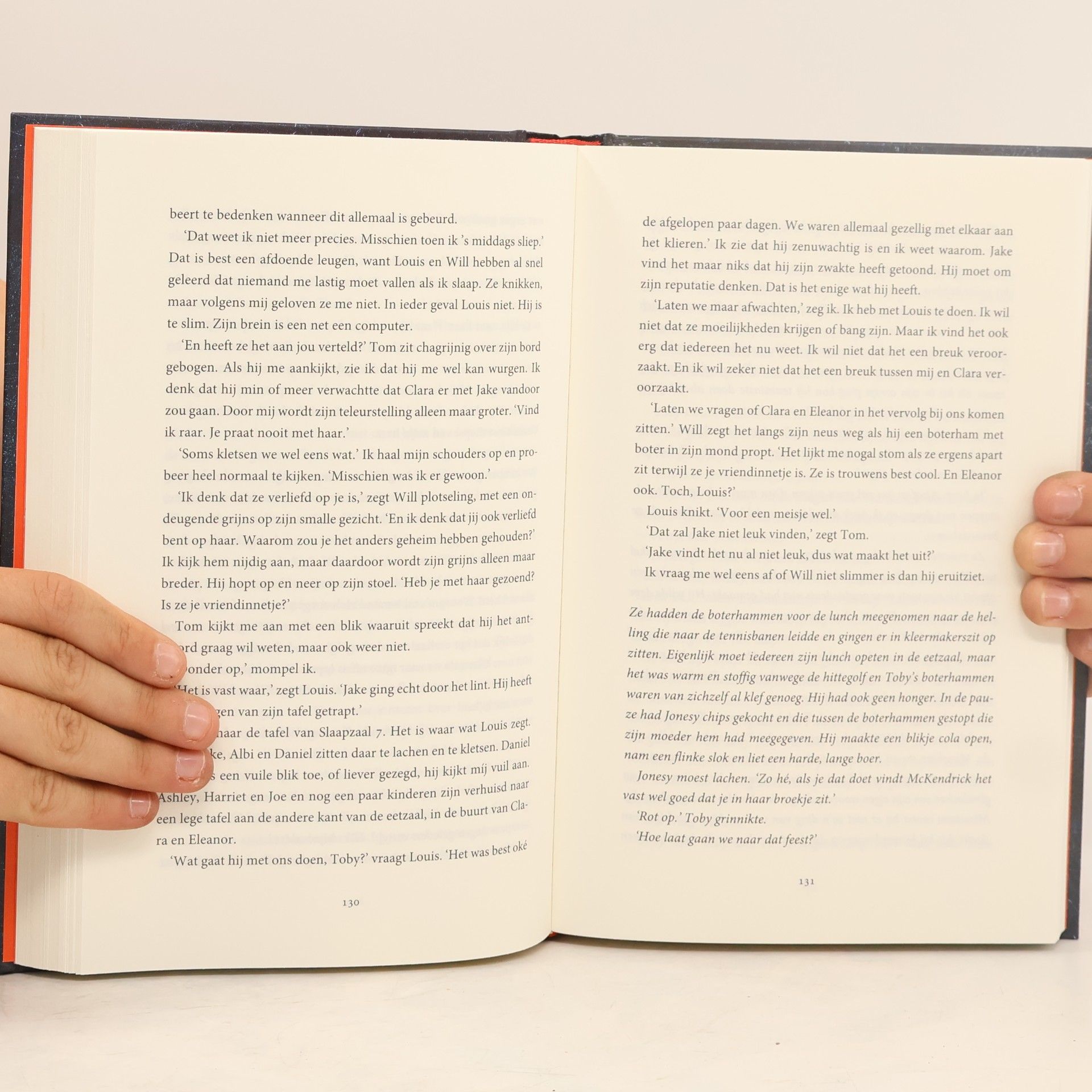 Sarah Pinborough Best of YA: Het dodenhuis