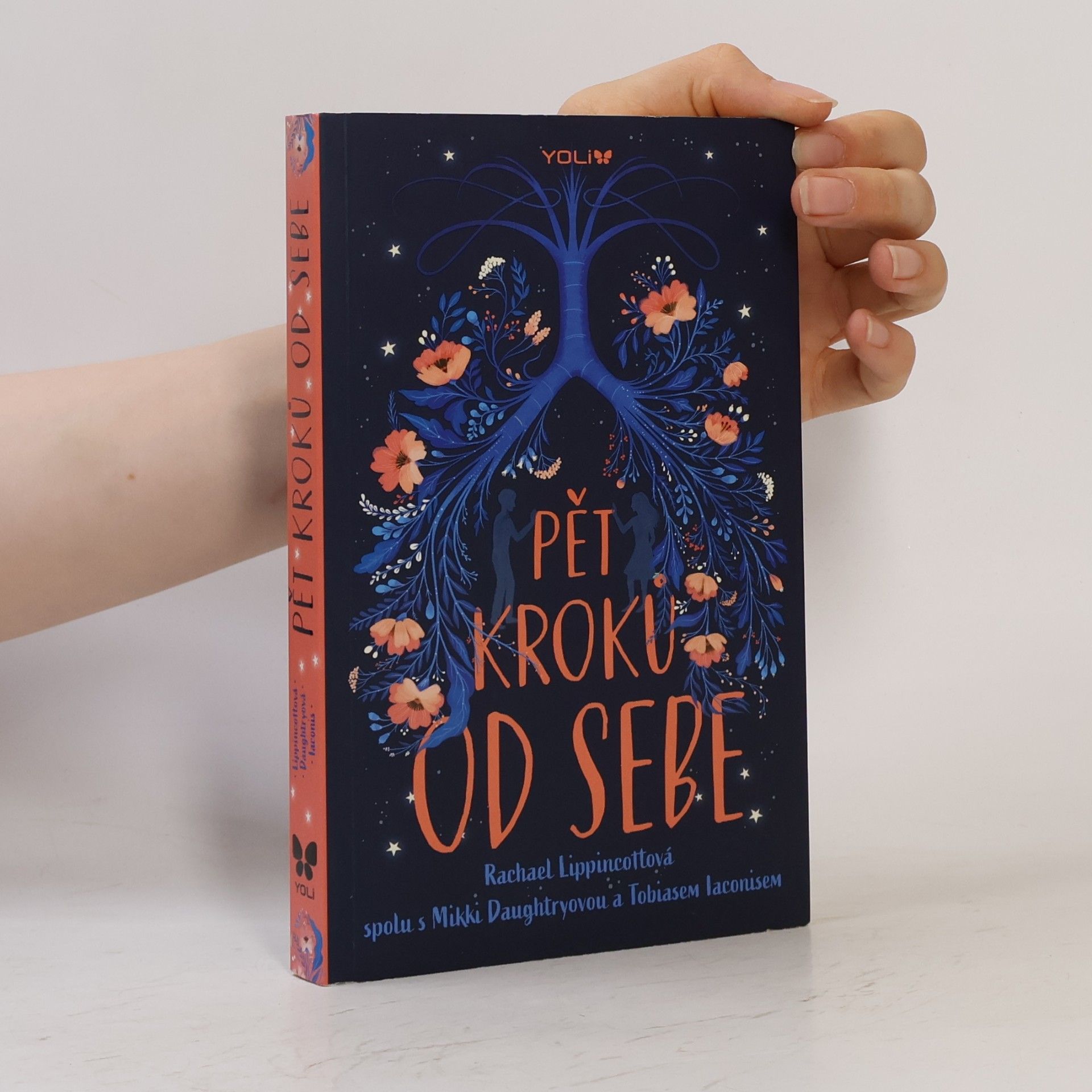 Rachael Lippincott Pět kroků od sebe