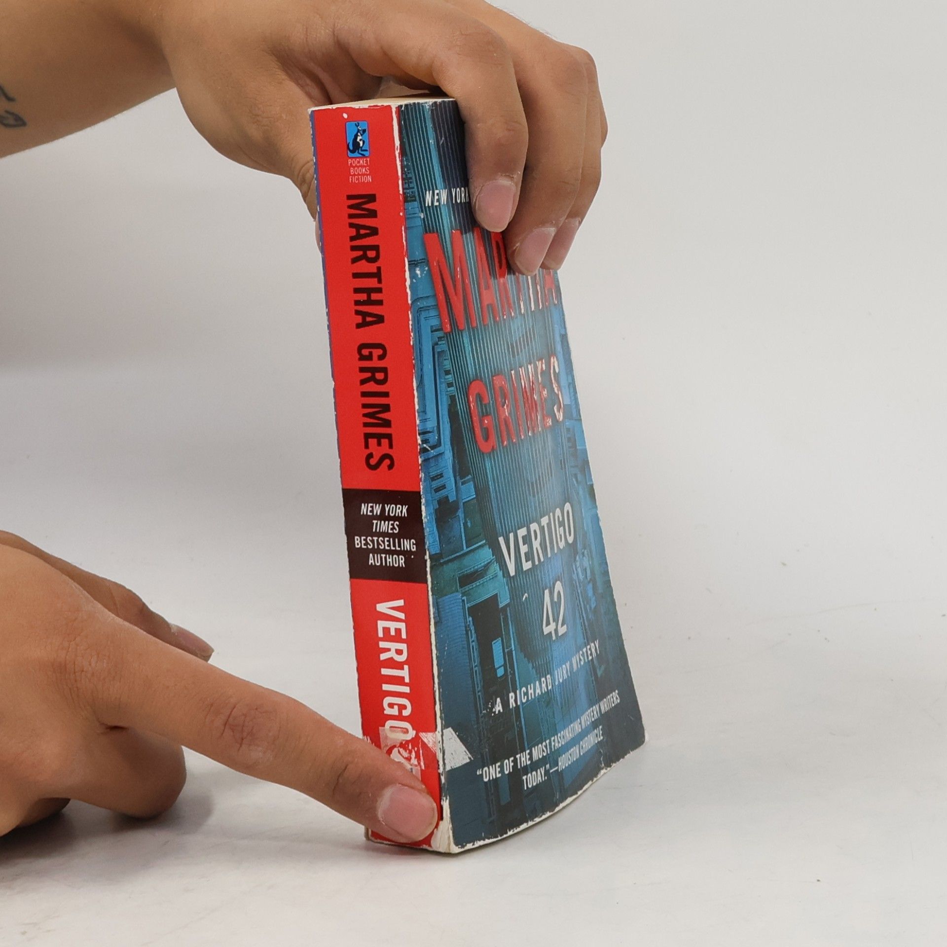 Martha Grimes Vertigo 42. Inspektor Jury und die Frau in Rot, englische Ausgabe