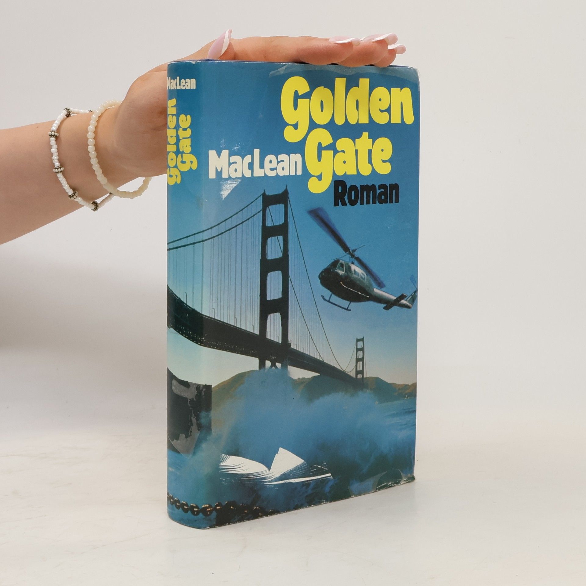 Alistair MacLean Golden Gate