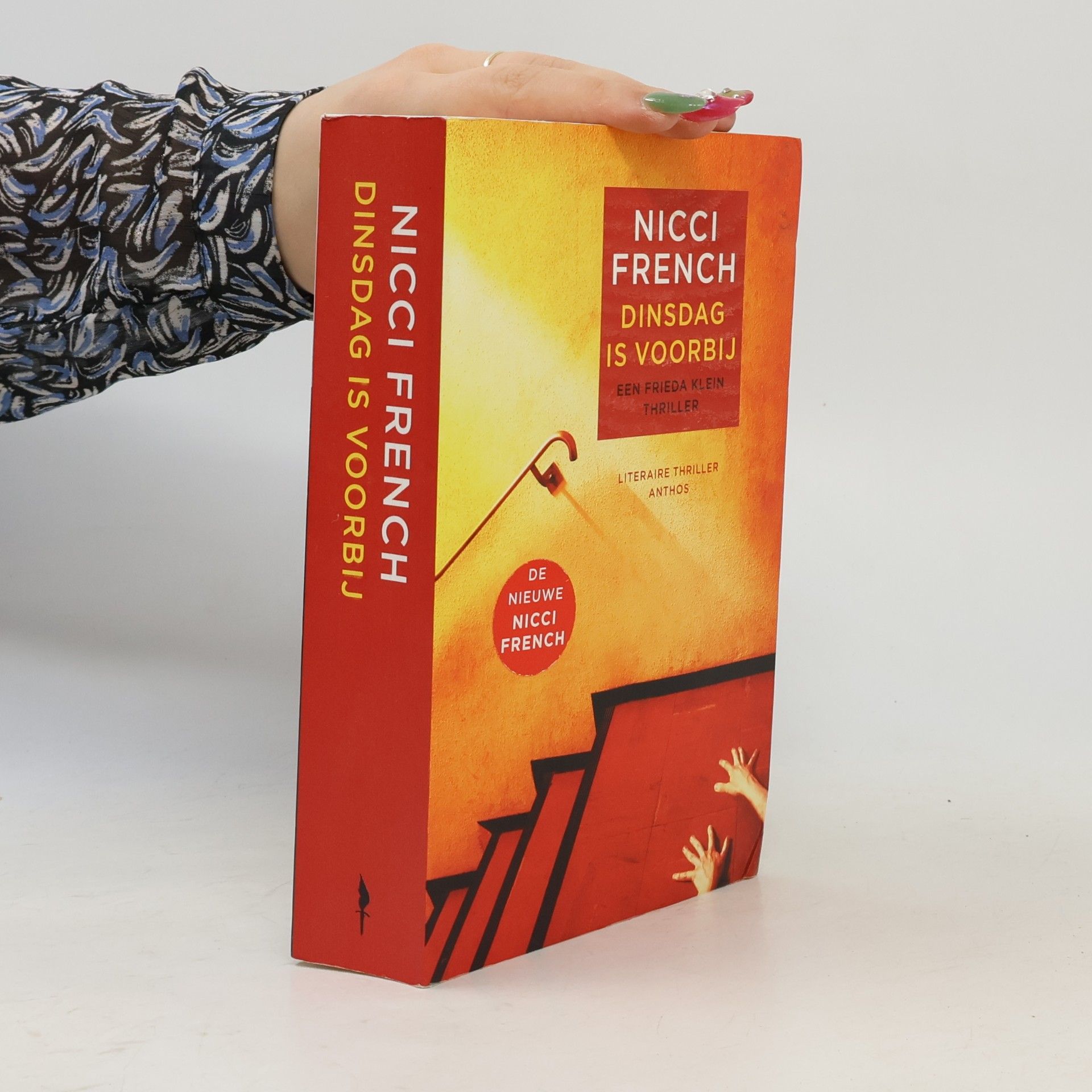 Nicci French Dinsdag is voorbij