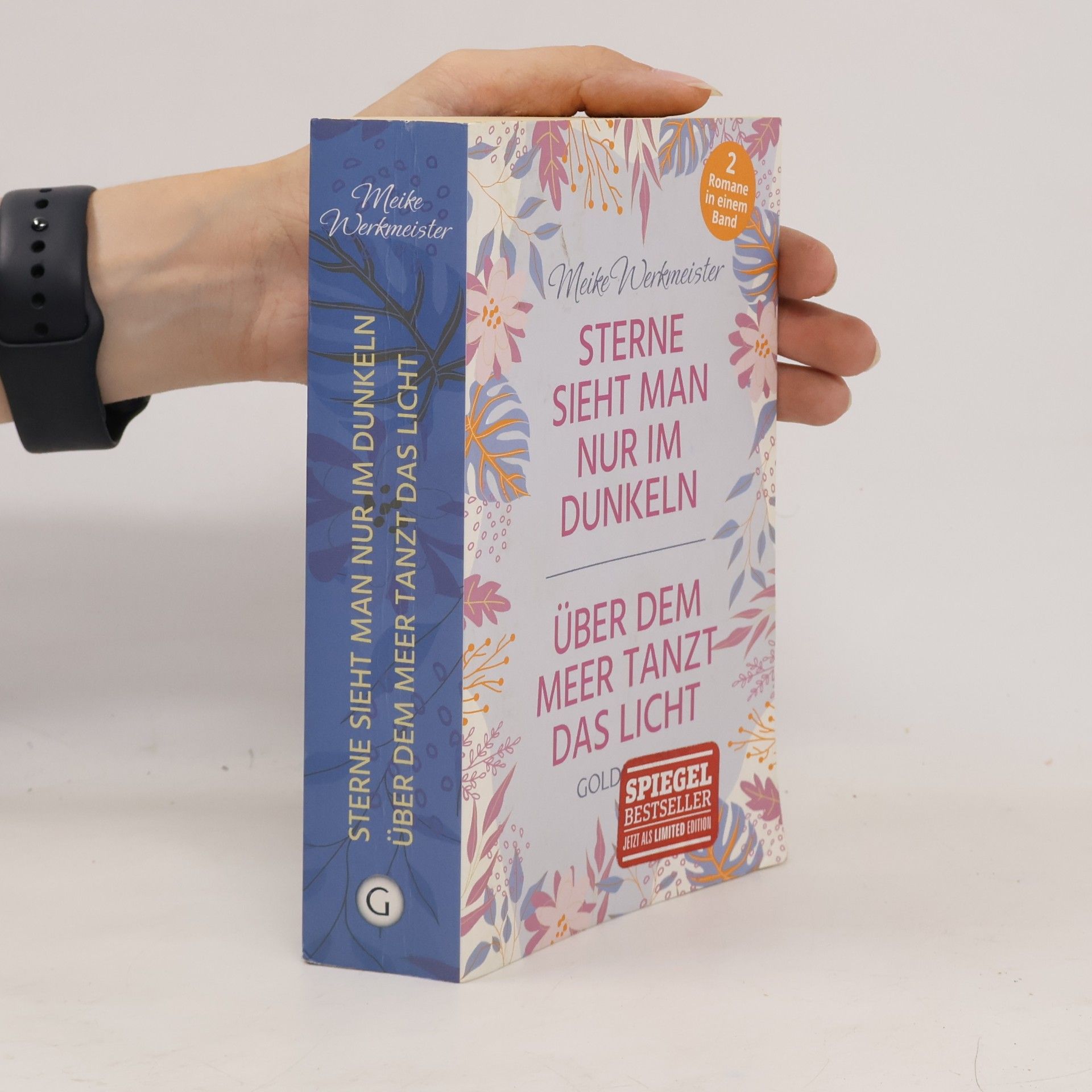 Sterne sieht man nur im Dunkeln. Über dem Meer tanzt das Licht