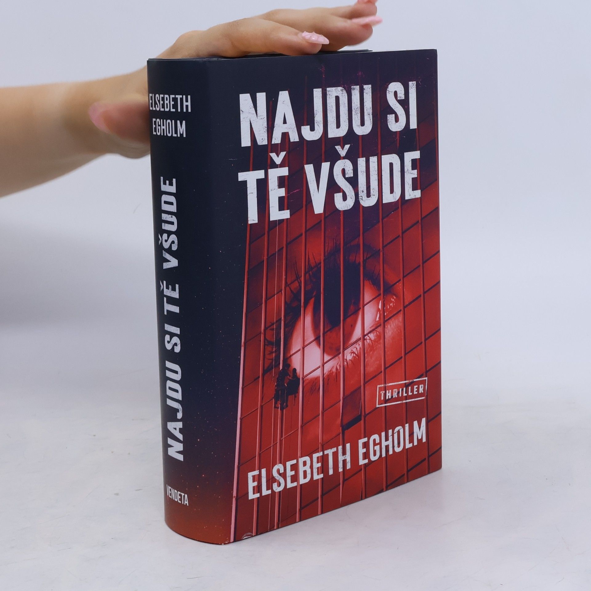 Najdu si tě všude