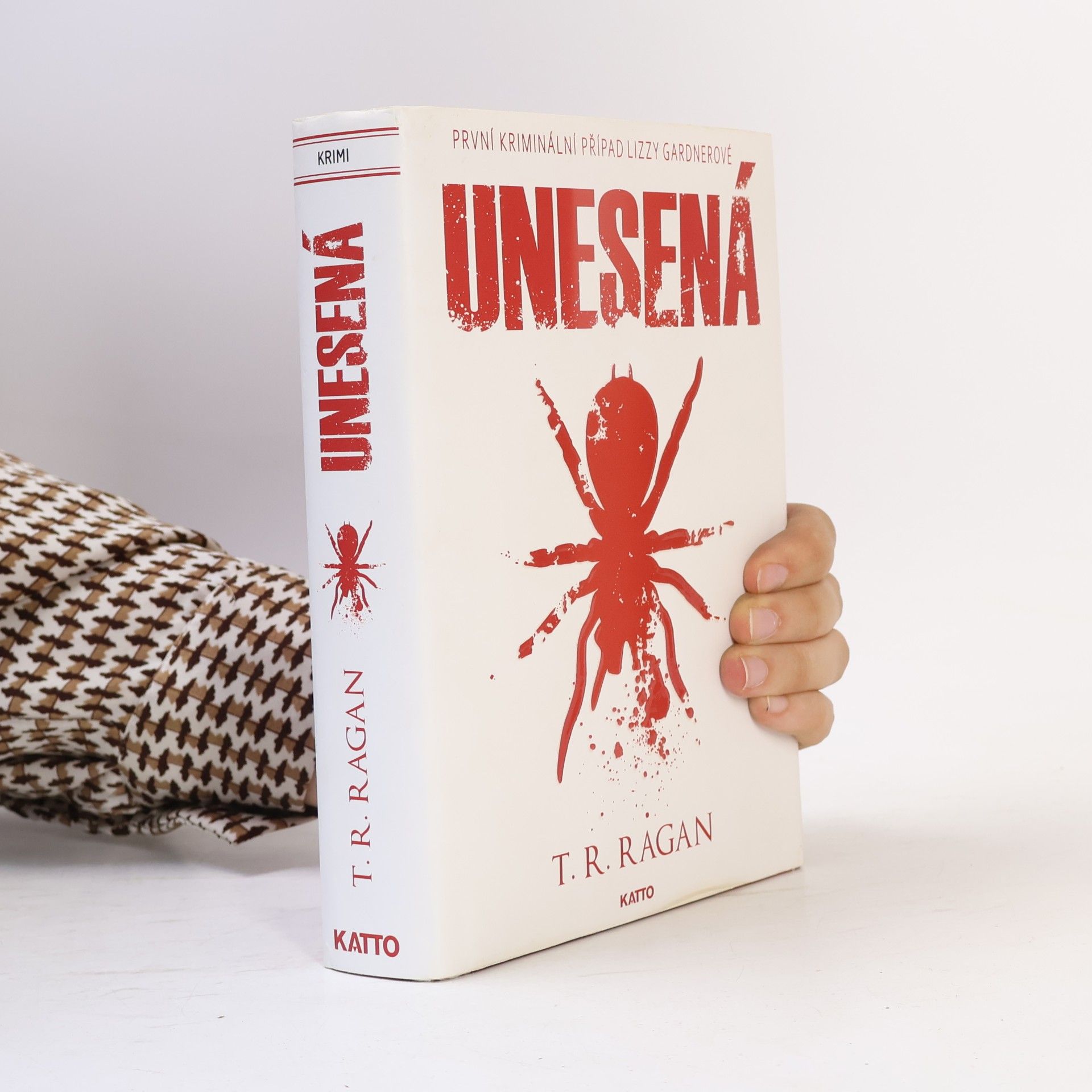 Theresa Ragan Unesená