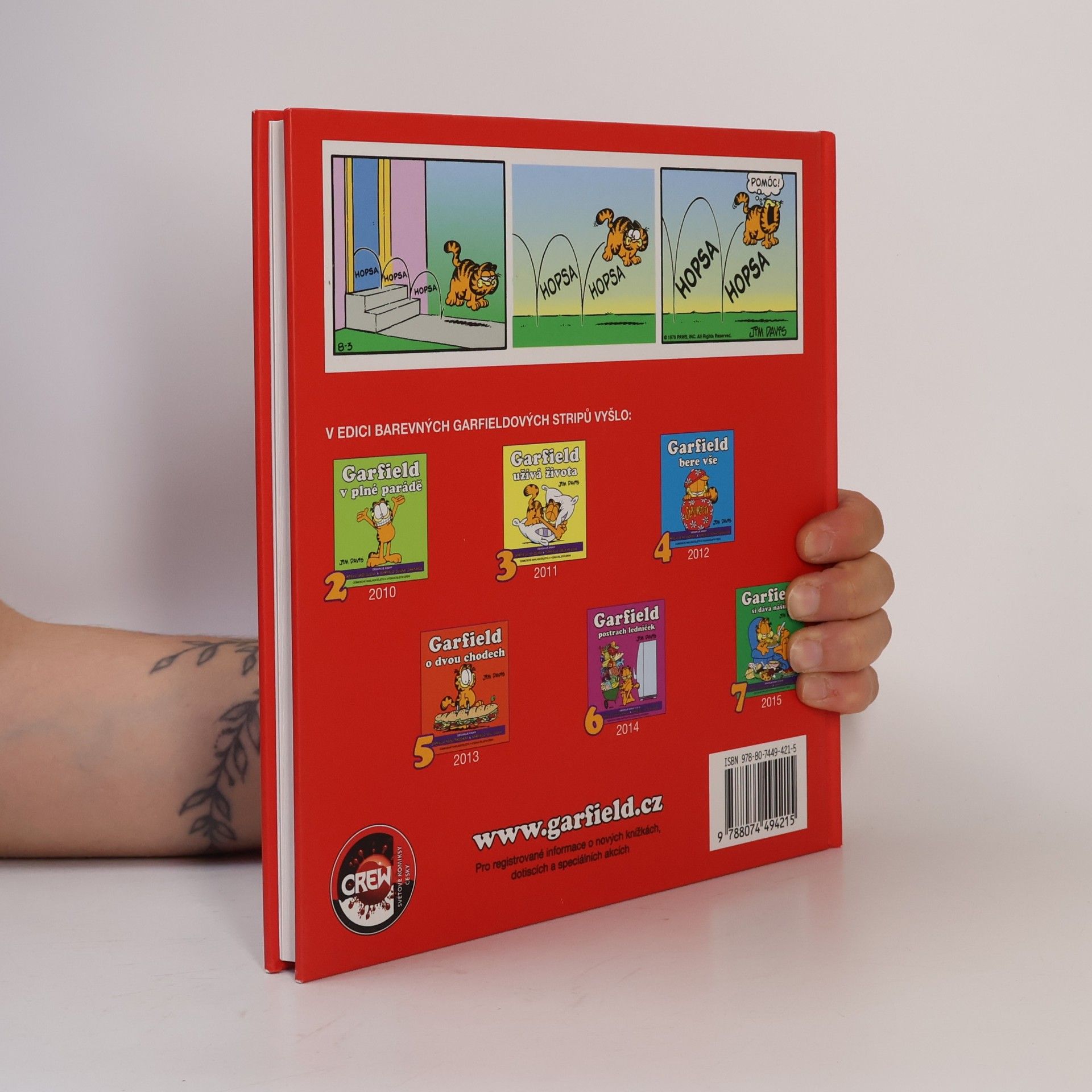 Jim Davis Garfield se vybarvuje