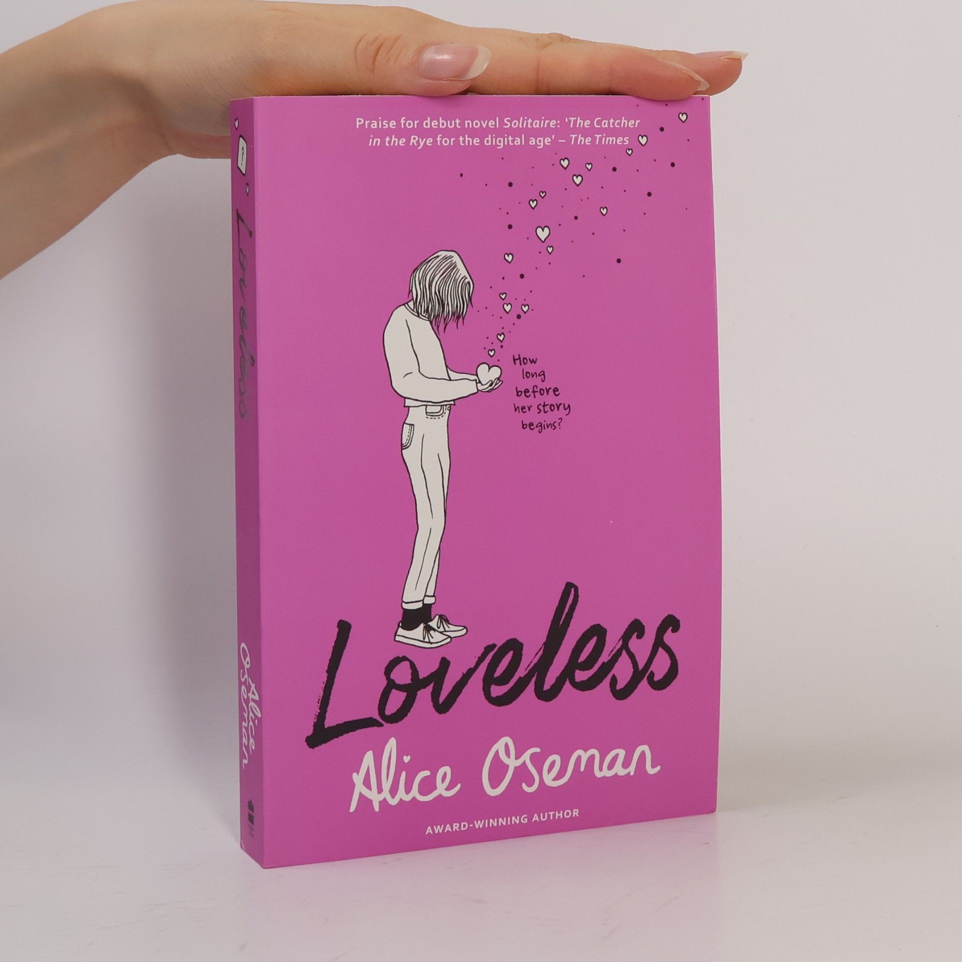 Alice Oseman Loveless