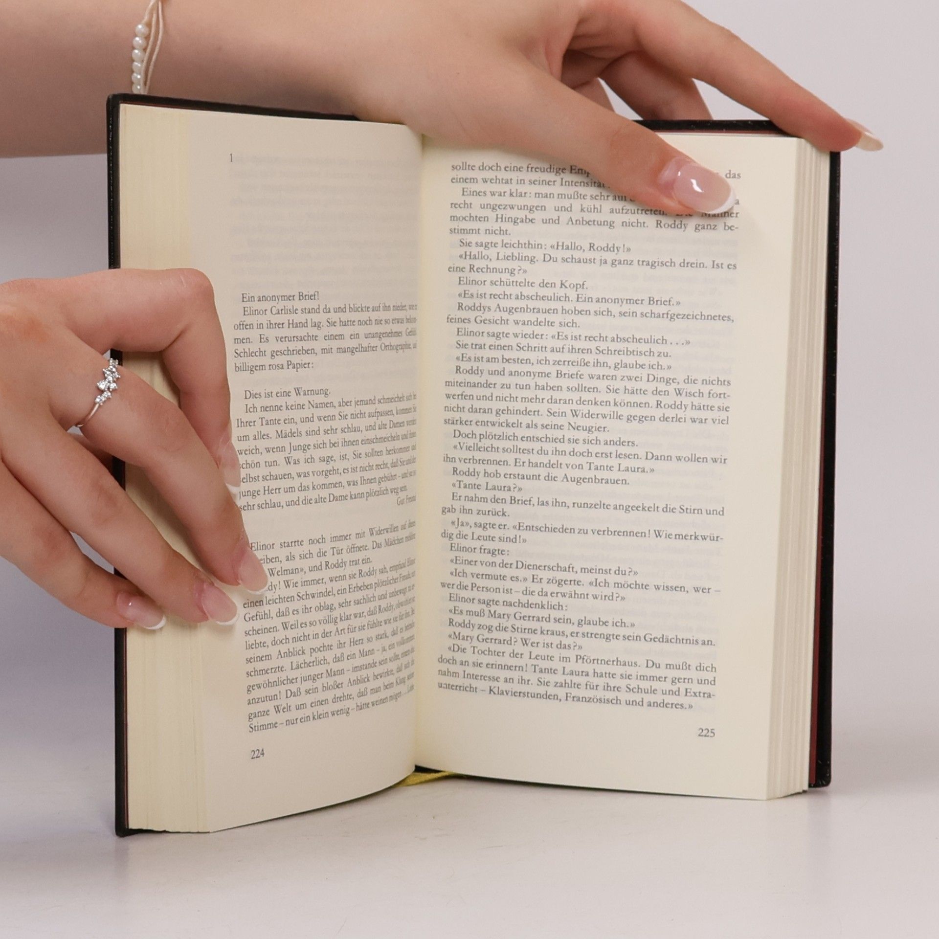 Agatha Christie Dreizehn bei Tisch/ Morphium