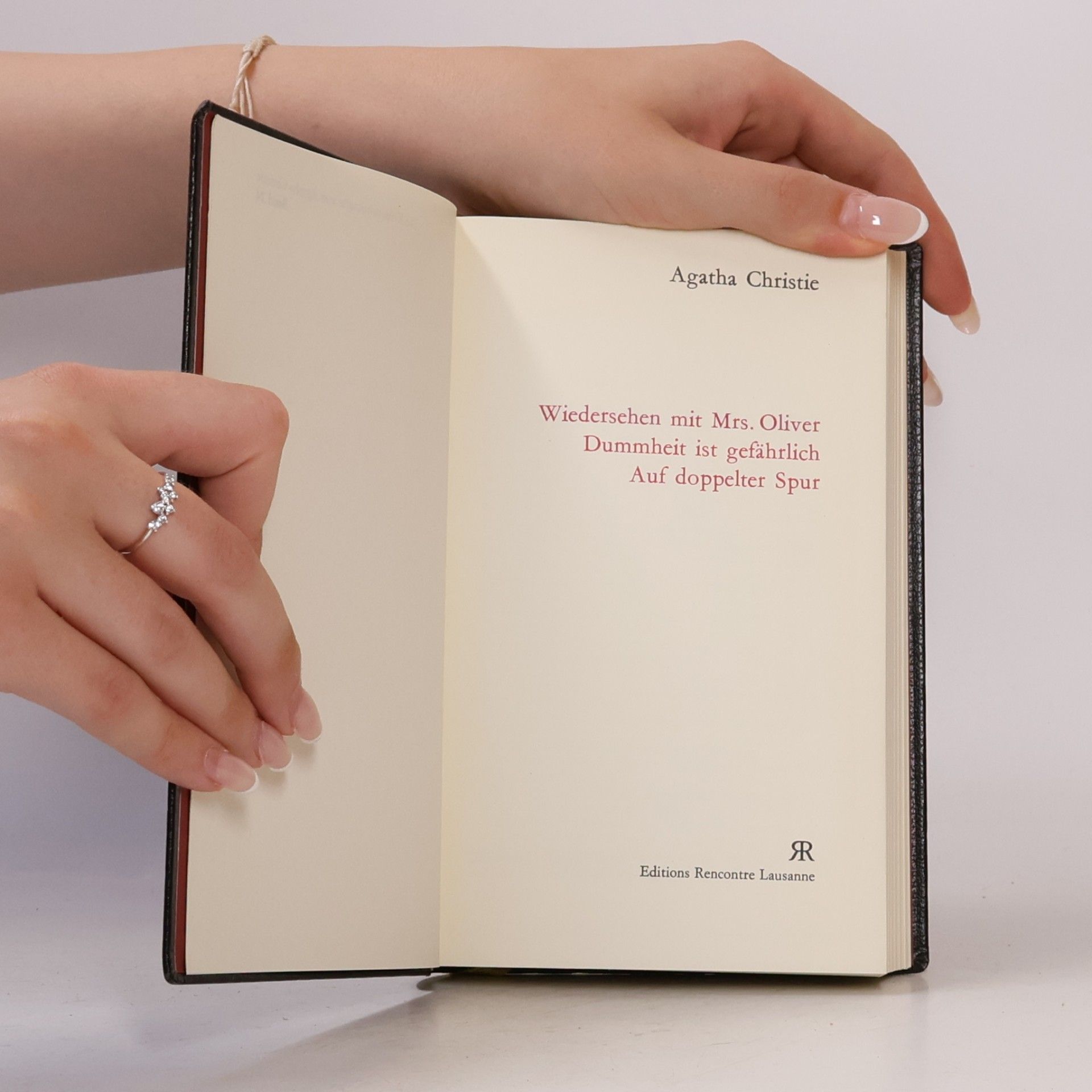 Agatha Christie Wiedersehen mit Mrs. Oliver. Dummheit ist gefährlich. Auf doppelter Spur