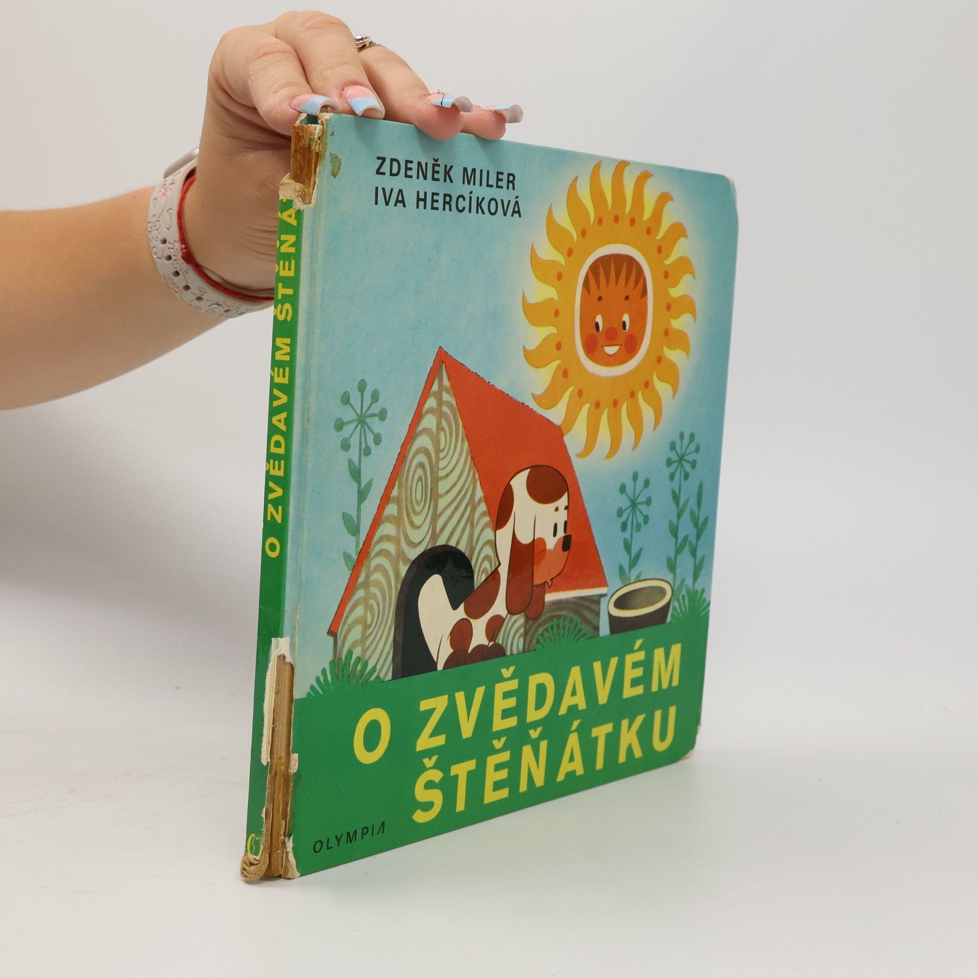 Iva Hercíková O zvědavém štěňátku