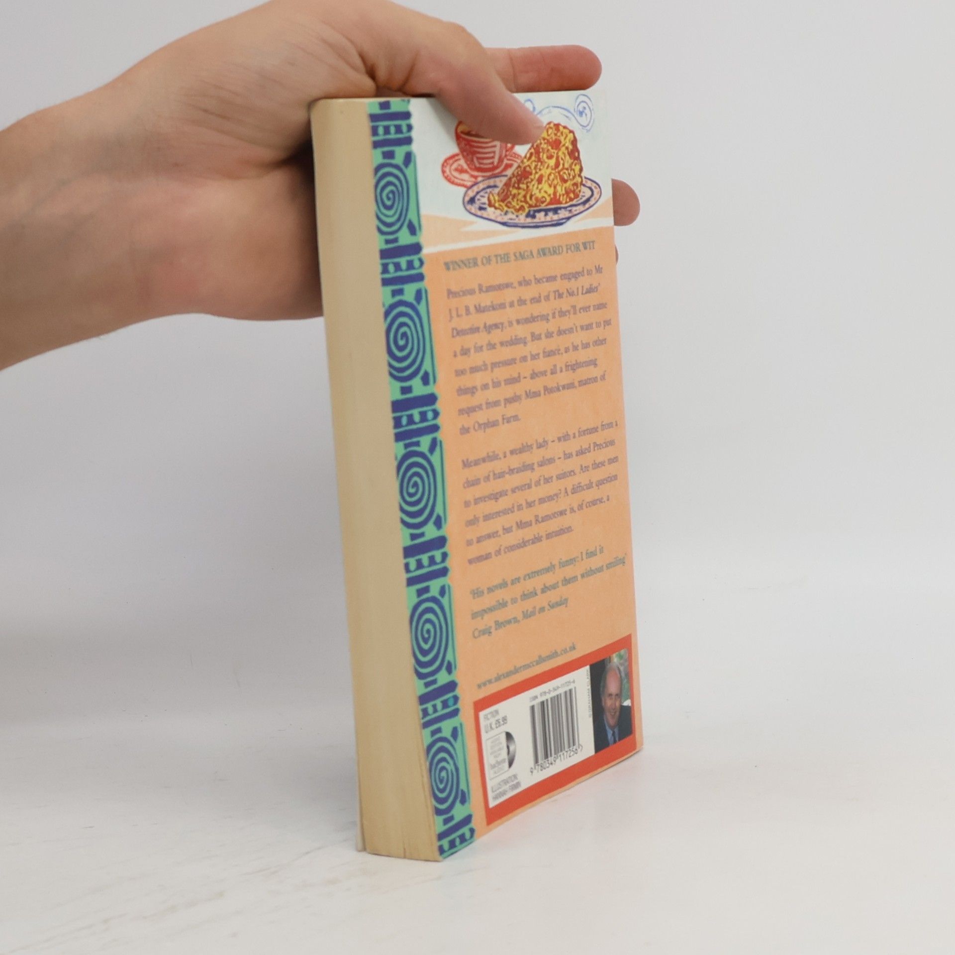 Alexander McCall Smith The Full Cupboard of Life