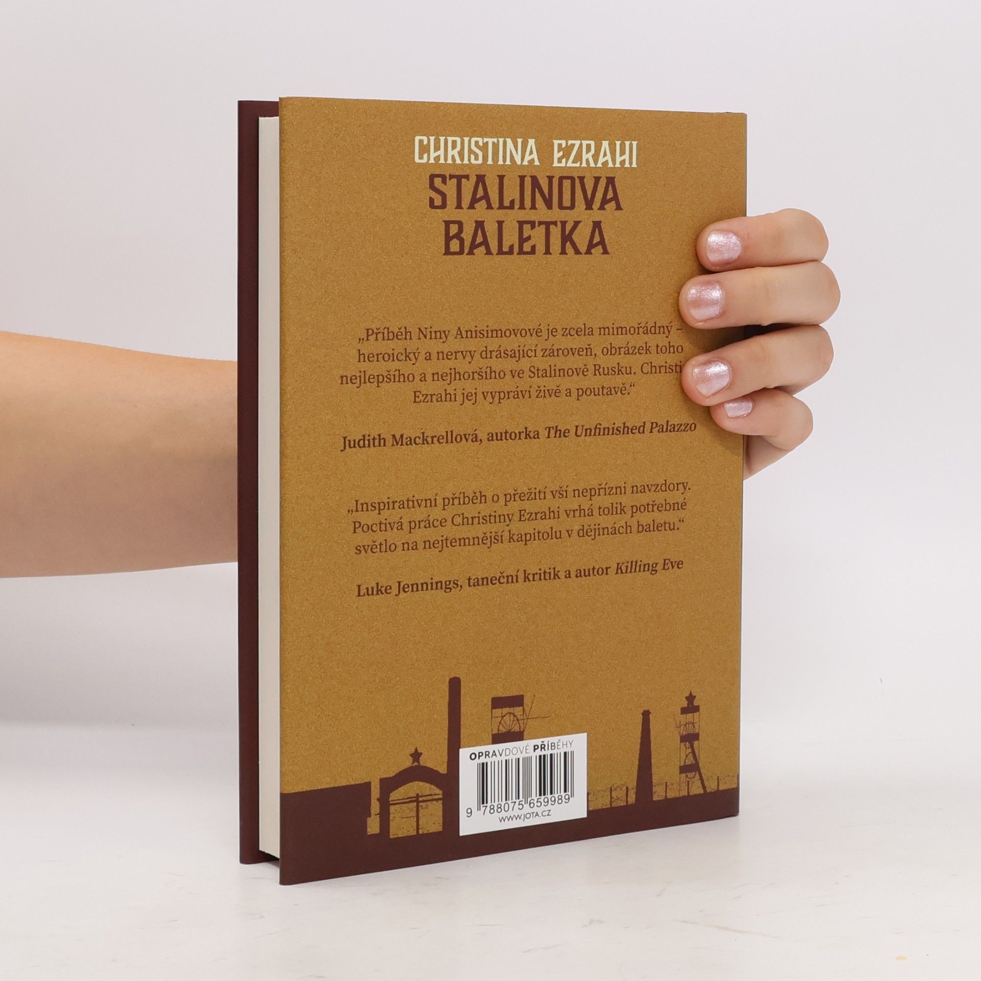 Christina Ezrahi Stalinova baletka