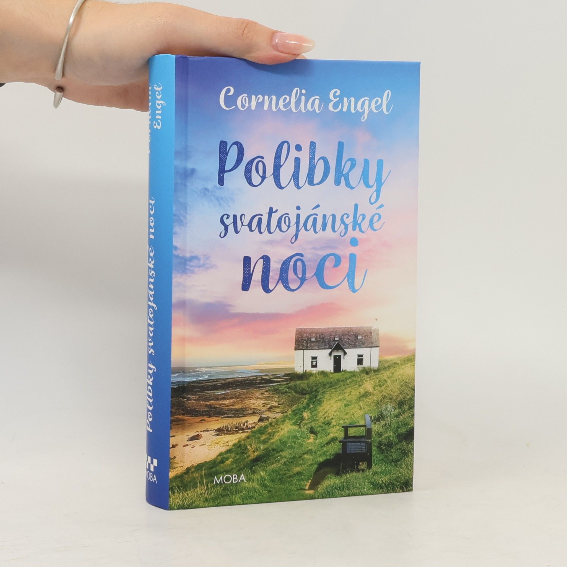 Cornelia Engel Polibky svatojánské noci