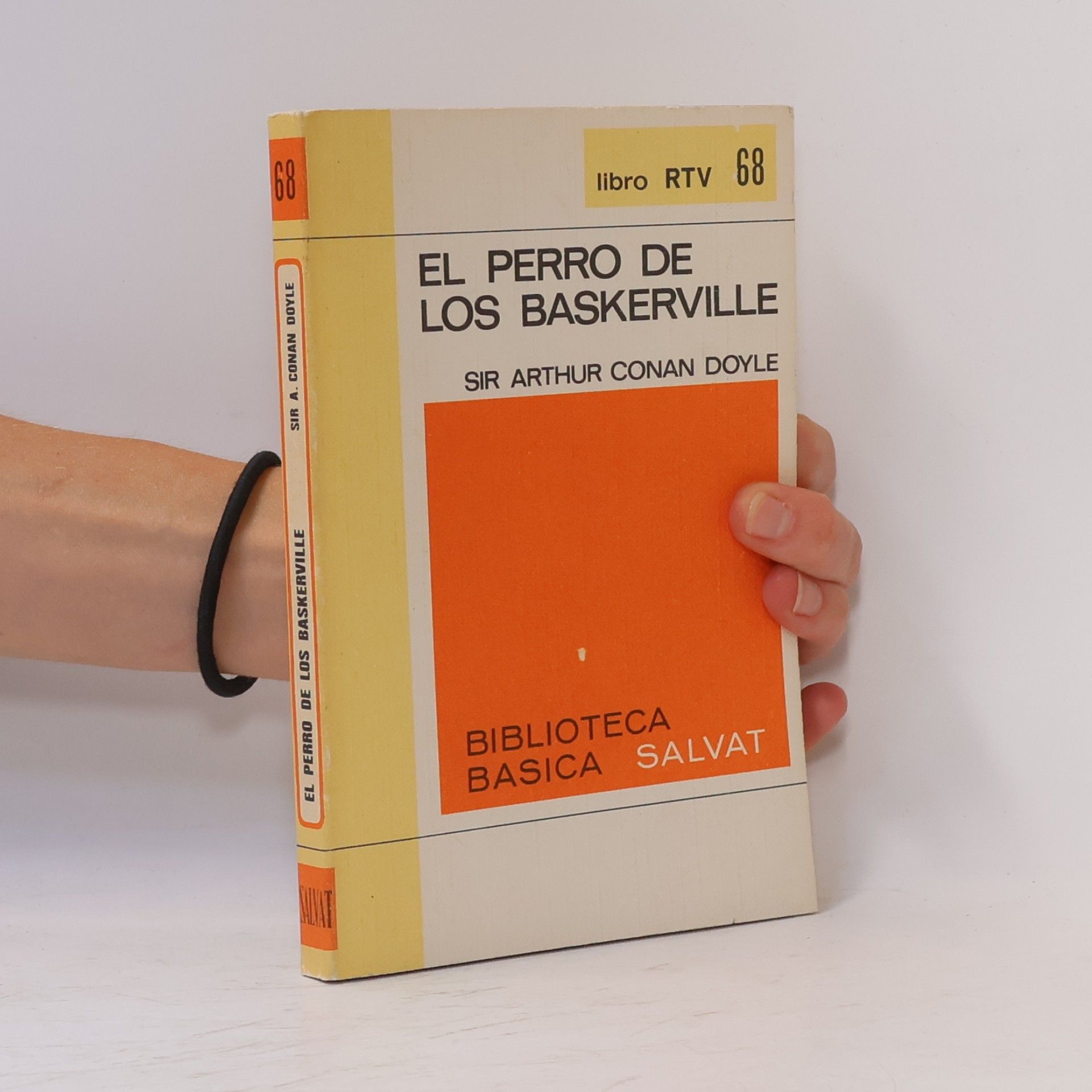 Arthur Conan Doyle El perro de los Baskerville