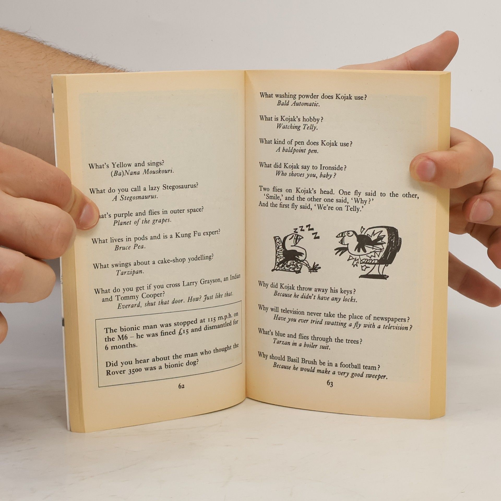 Kenneth Mahood The Crack-A-Joke Book - New Edition