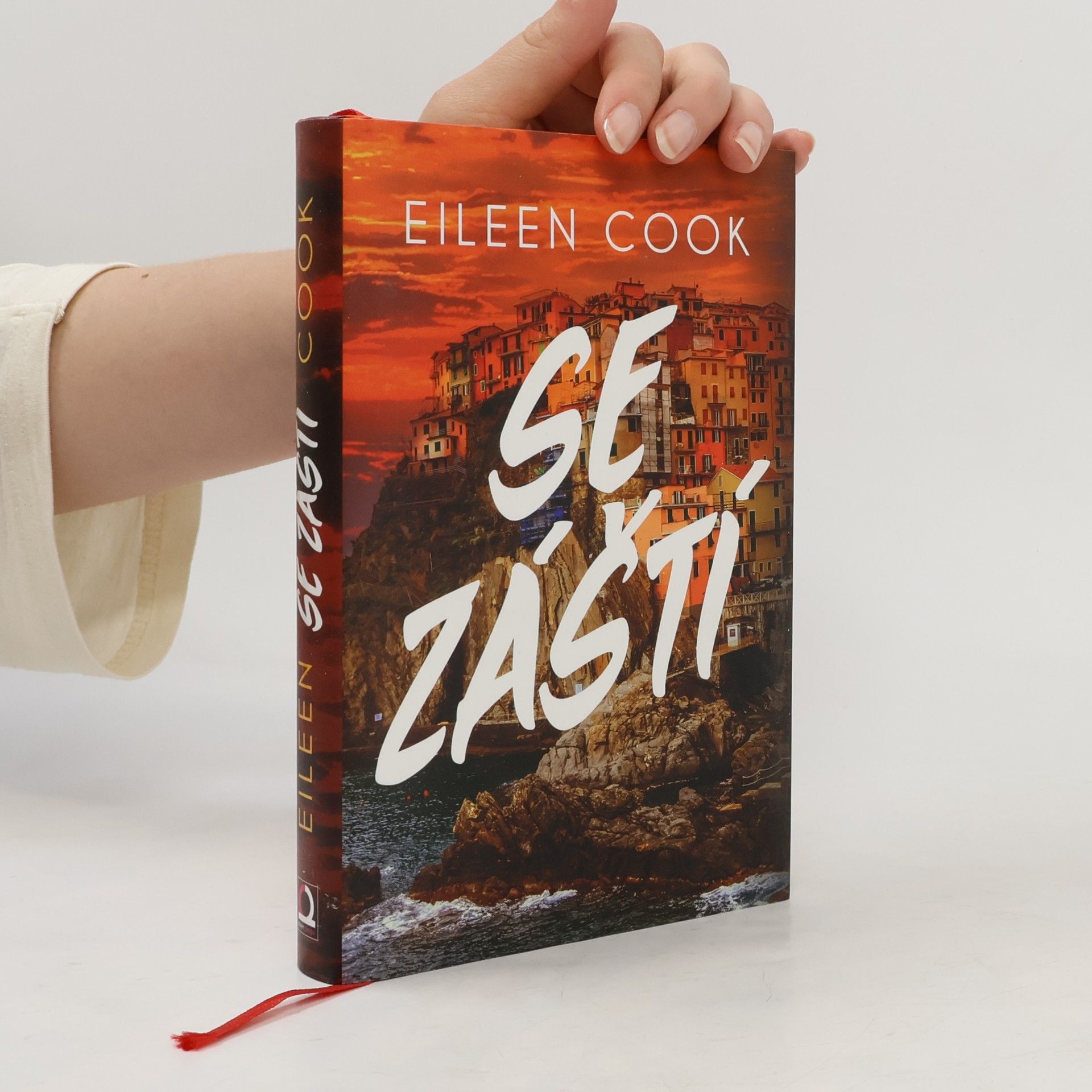 Eileen Cook Se záští