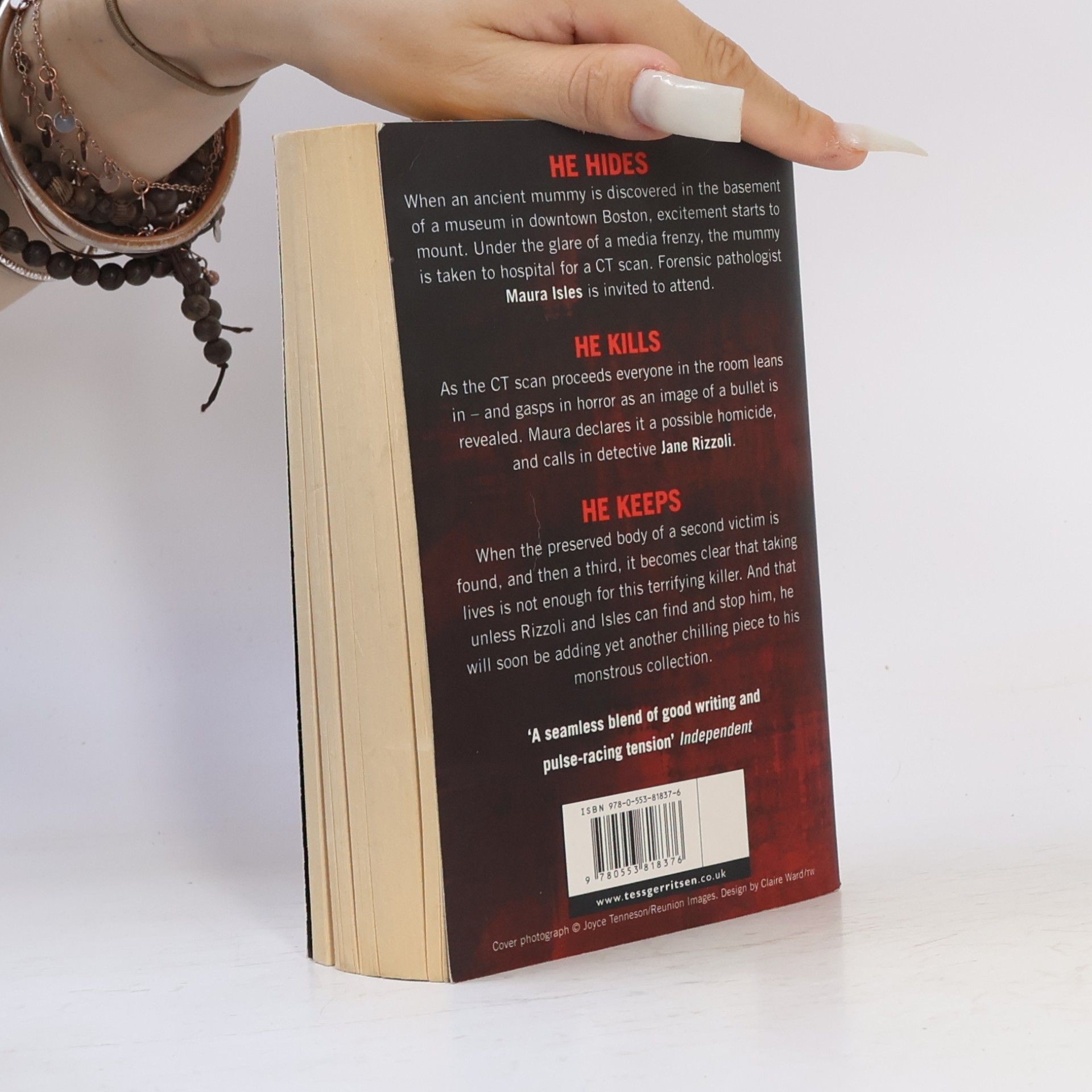 Tess Gerritsen Keeping the Dead