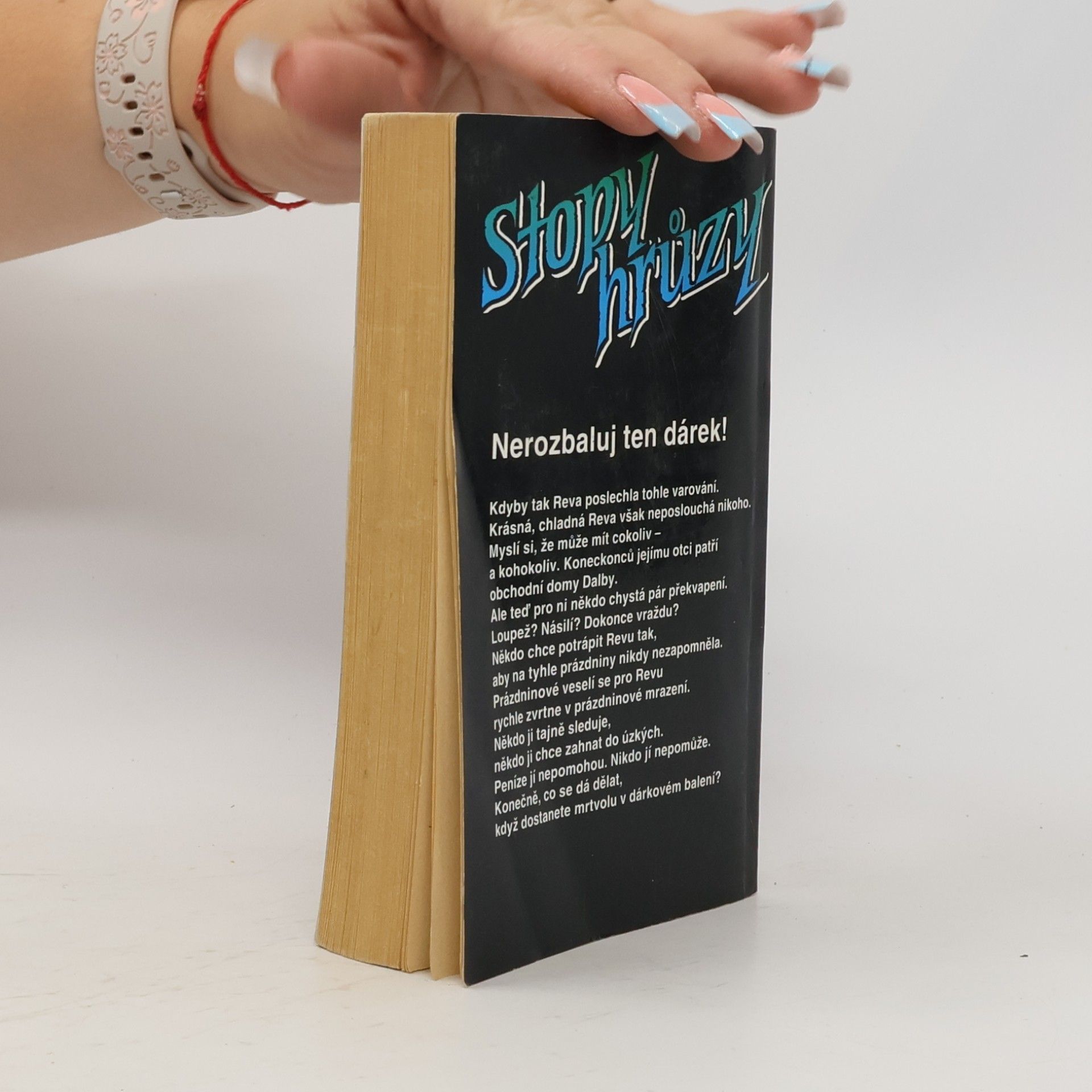 R. L. Stine Mlčení noci. Stopy hrůzy 23