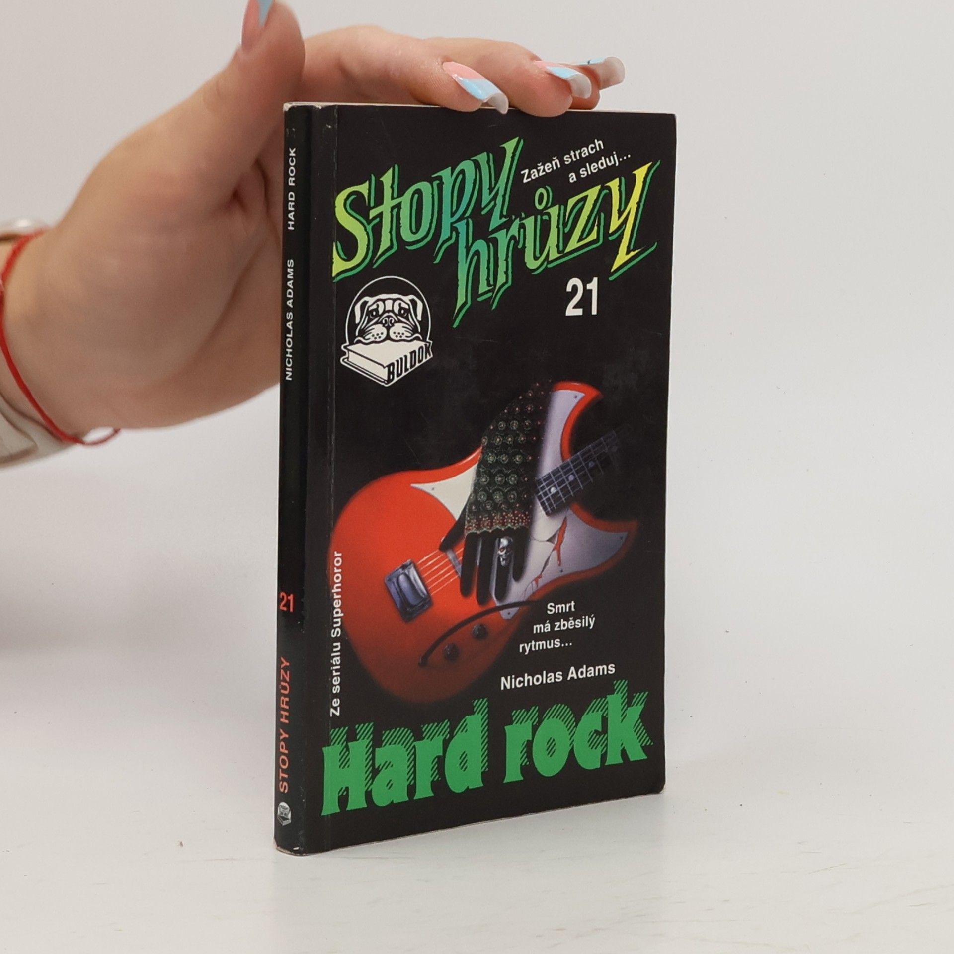 James D. MacDonald Hard rock. Stopy hrůzy 21