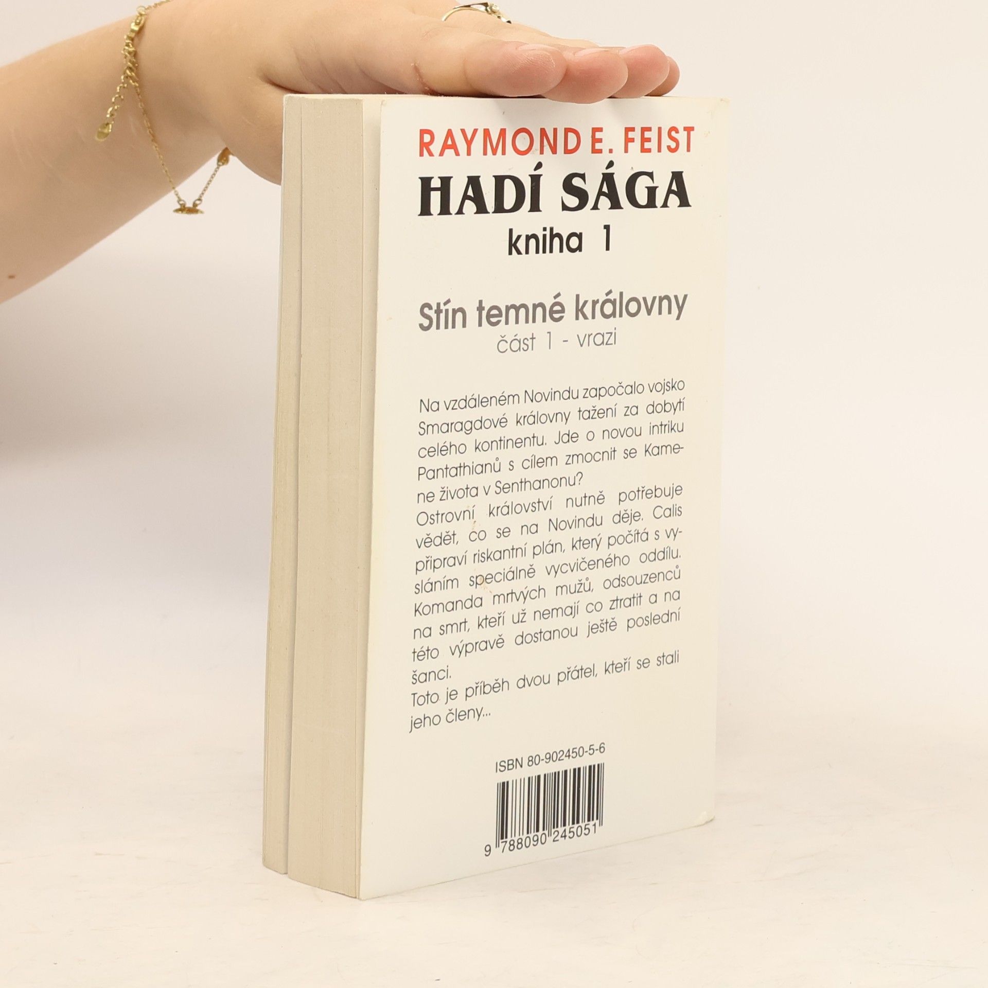 Raymond E. Feist Hadí sága 1 - Stín temné královny - Vrazi