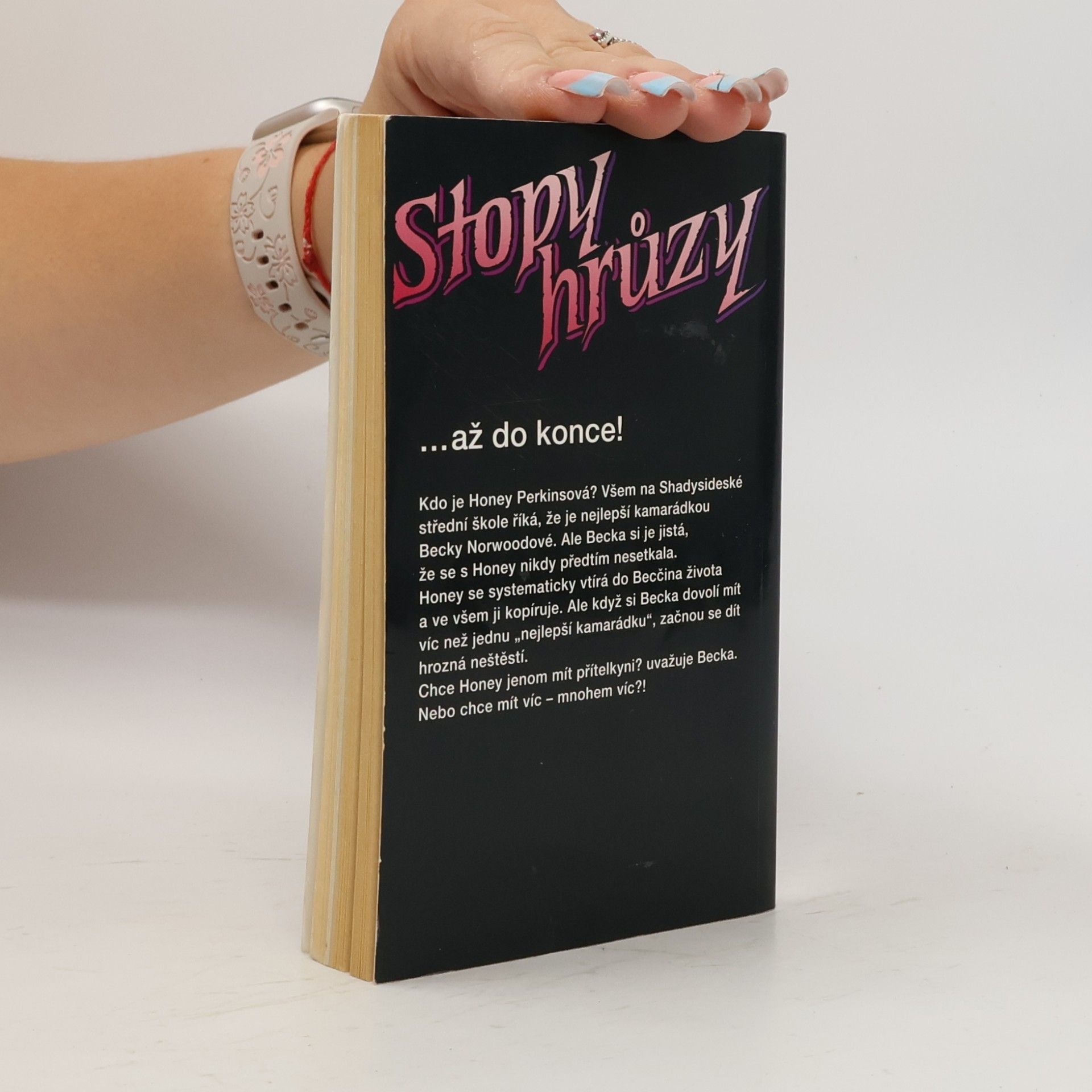 R. L. Stine Nejlepší přítelkyně. Stopy hrůzy 46
