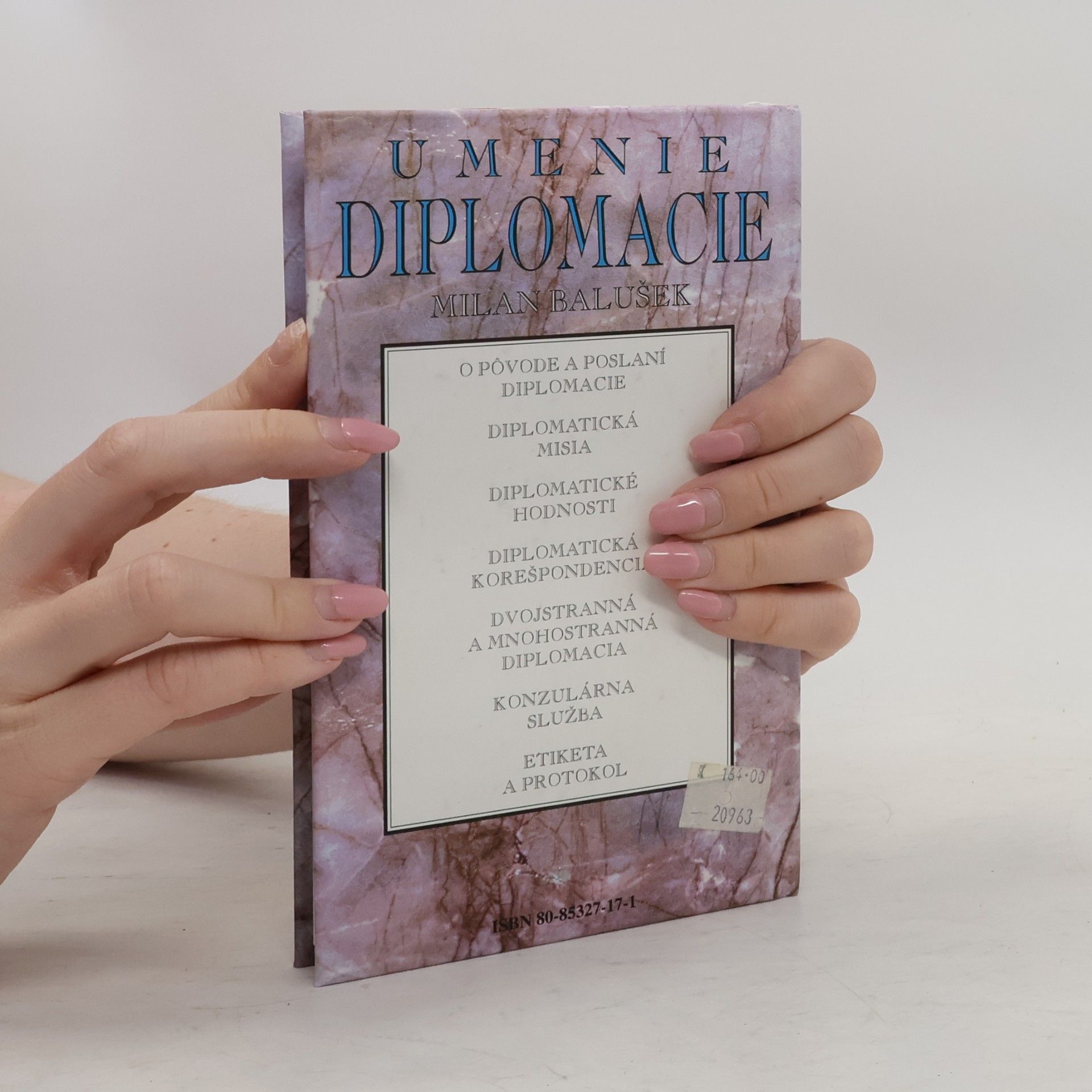 Stanislav Suja Umenie diplomacie
