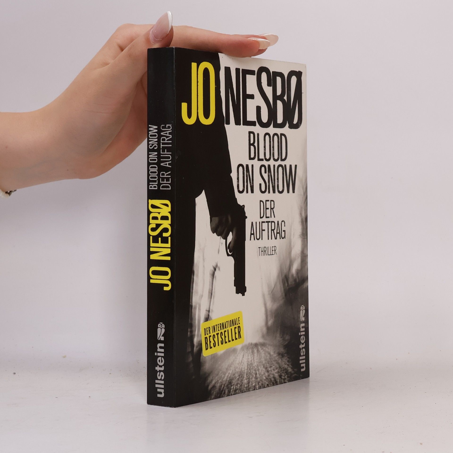 Jo Nesbø Blood on Snow. Der Auftrag