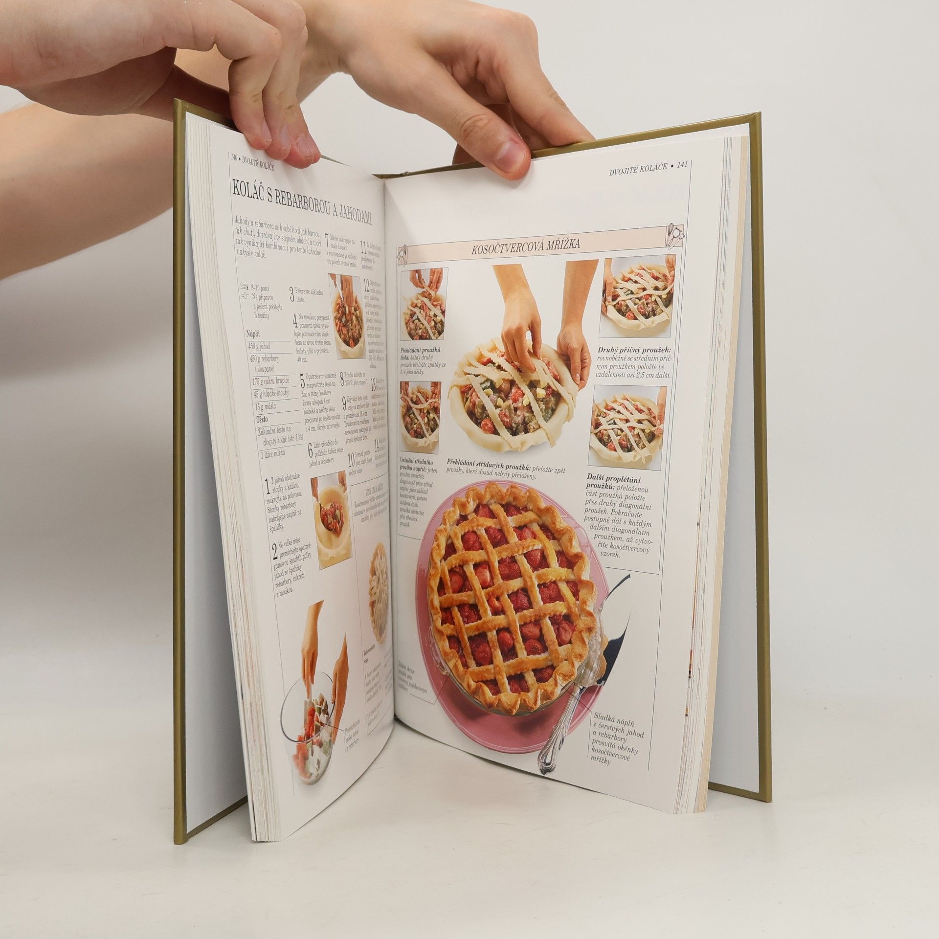Mary Berry Dezerty a cukroví