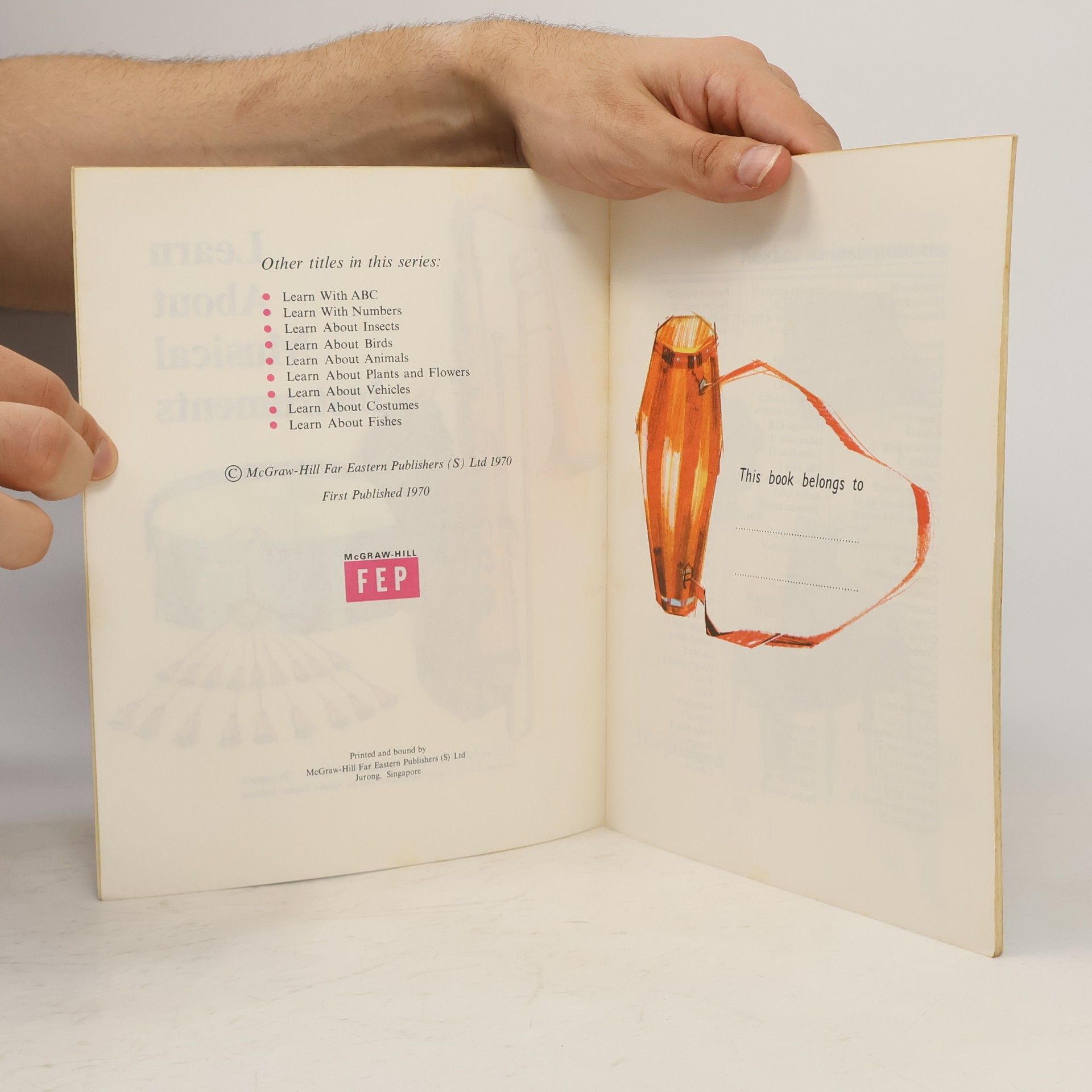 Various authors Learn about Musical Instruments