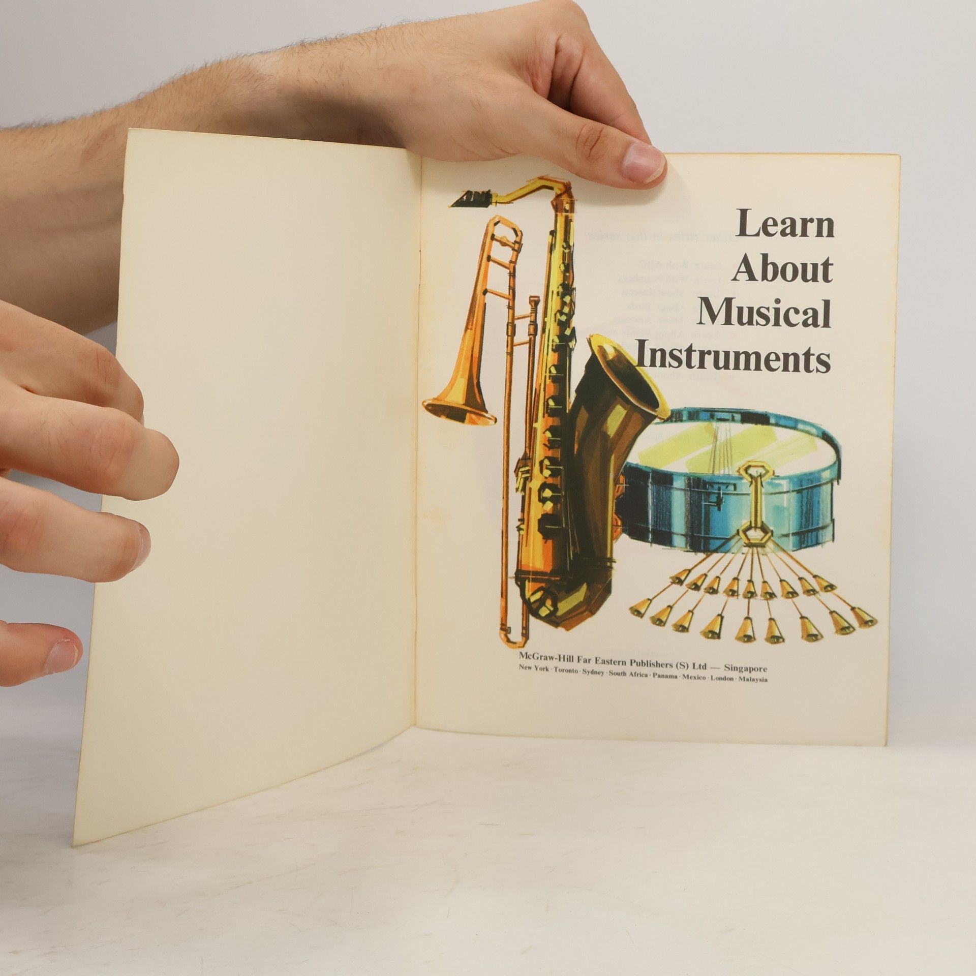 Various authors Learn about Musical Instruments