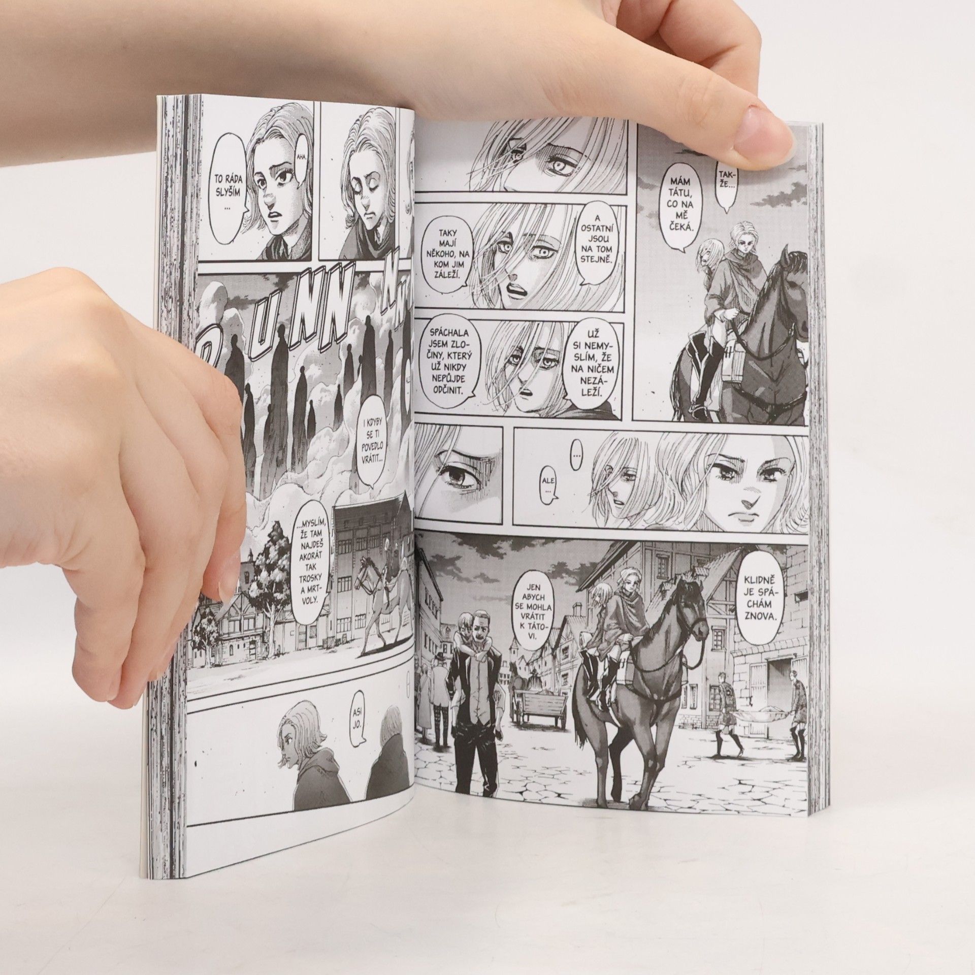 Hajime Isayama Útok titánů Volume 31