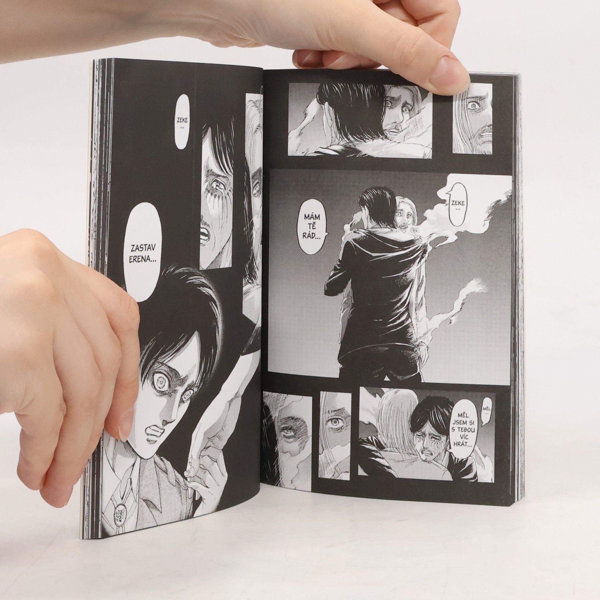 Hajime Isayama Útok titánů. 30
