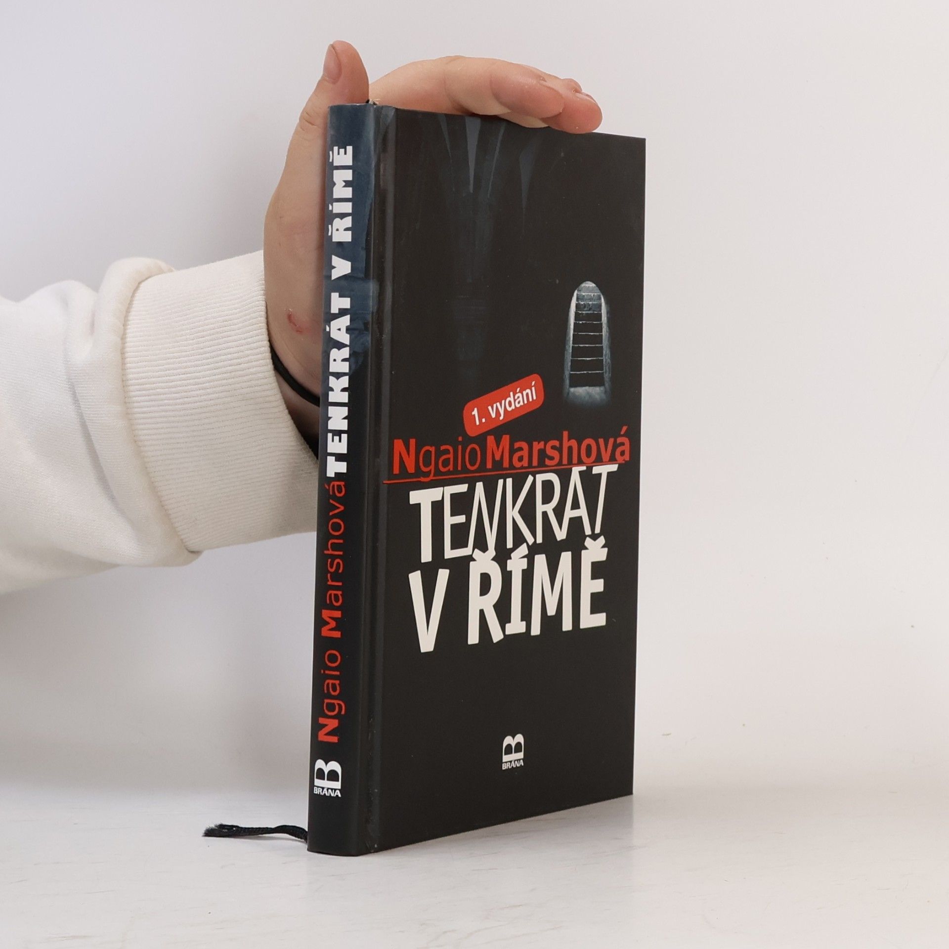 Ngaio Marsh Tenkrát v Římě