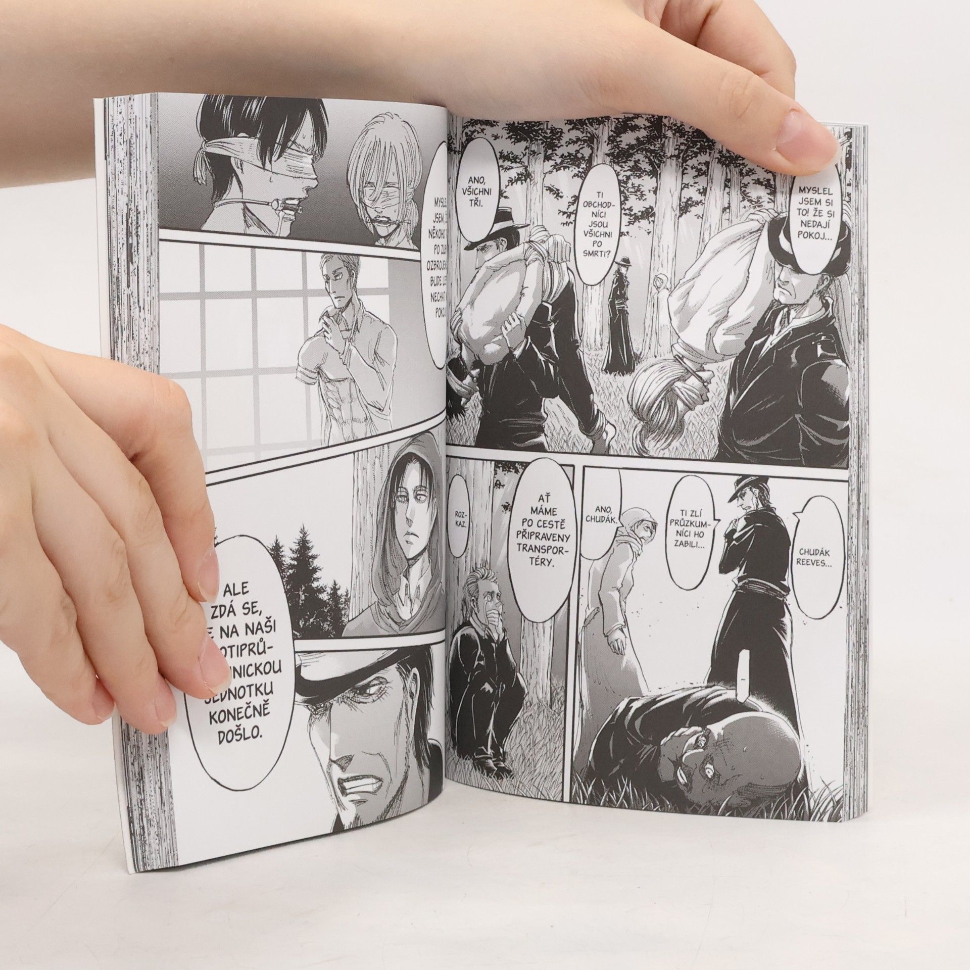 Hajime Isayama Útok titánů 14
