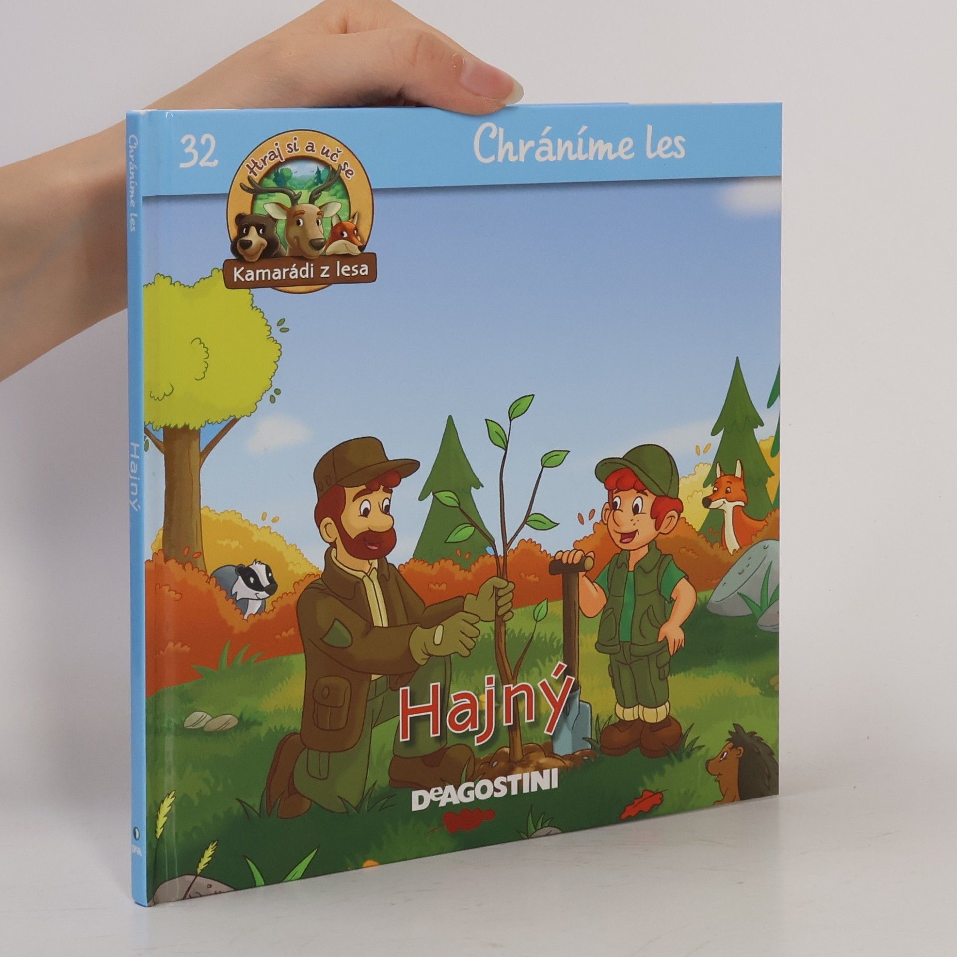 Kolektív autorov Chráníme les 32. Hajný