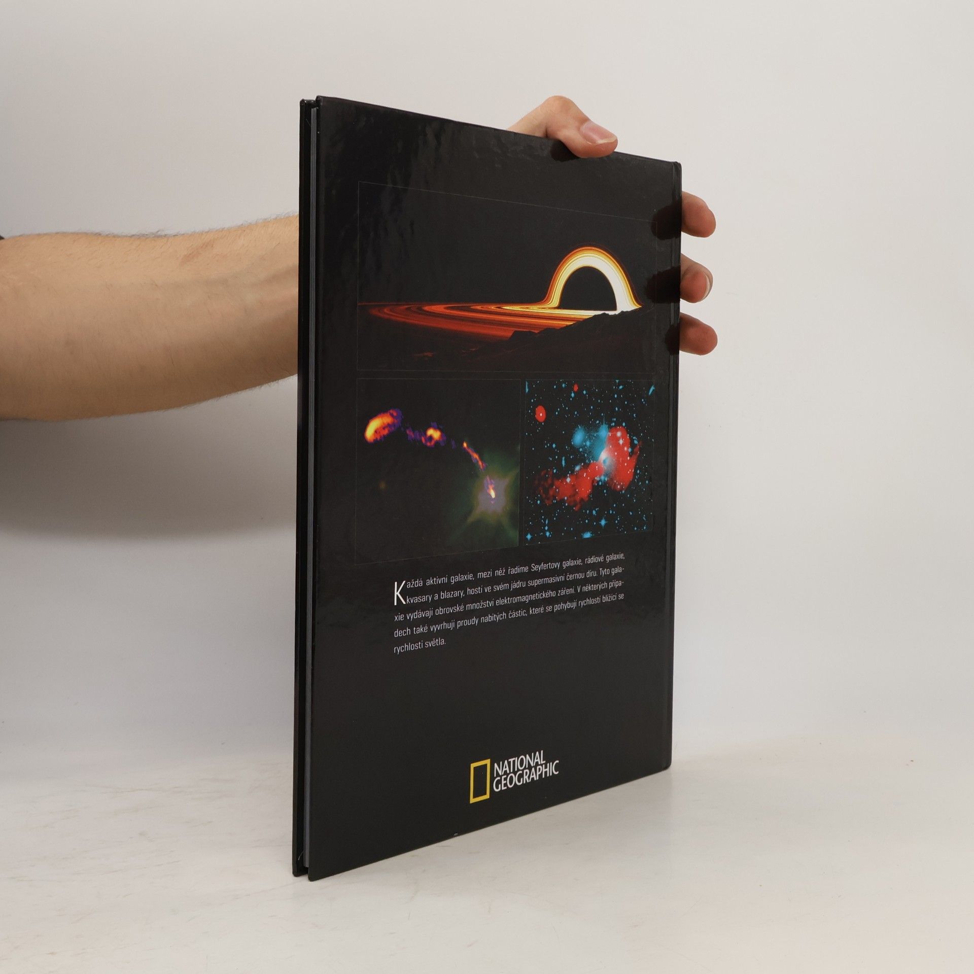 Collectif d'auteurs Atlas Vesmíru 22. Aktivní galaxie