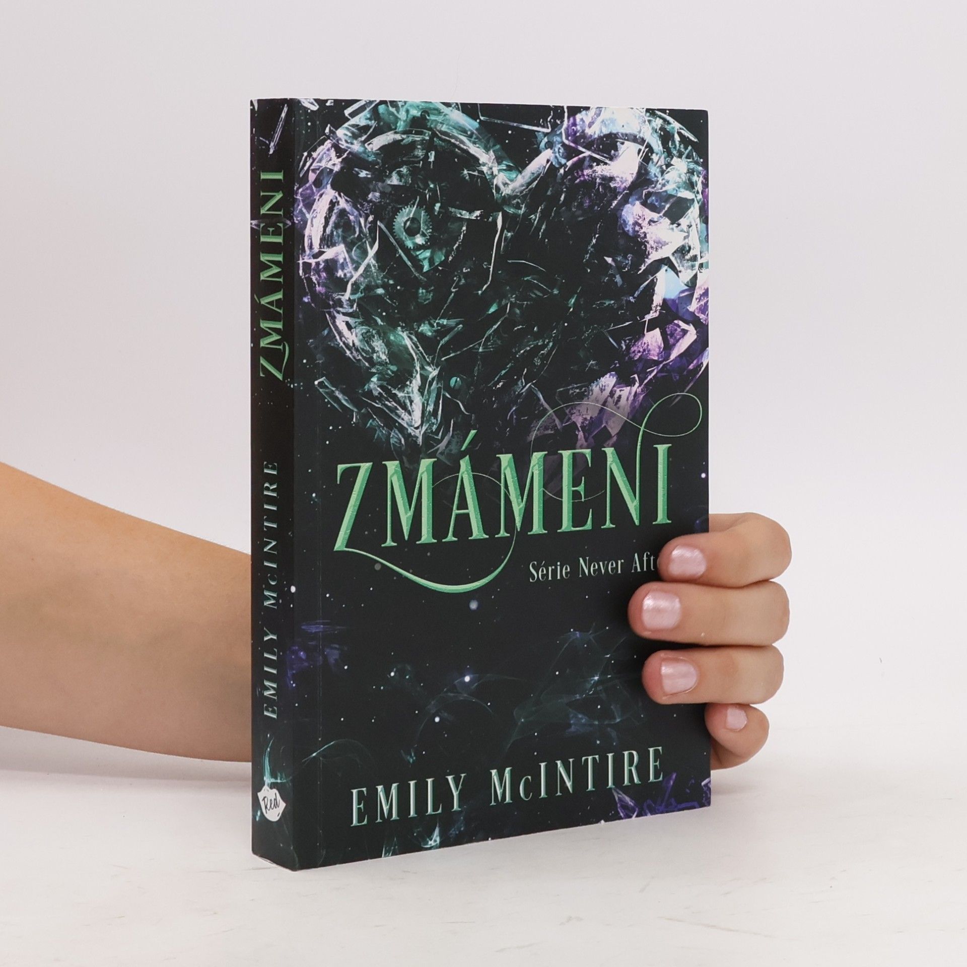 Emily McIntire Zmámeni