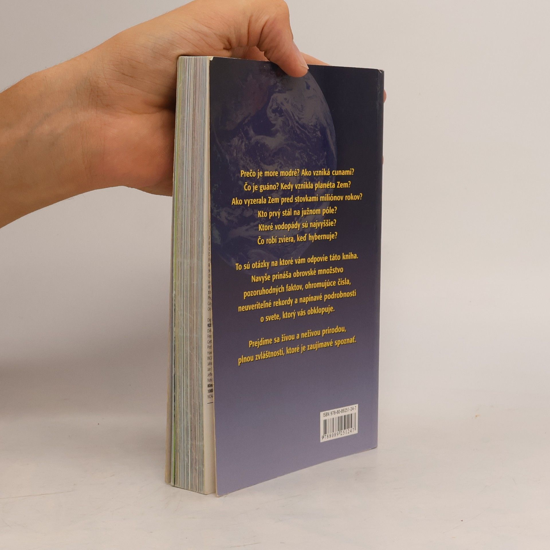 Autorenkollektiv Fakty a Rekordy. Zvieratá, Moria a oceány, Dinosaury, Planéta Zem
