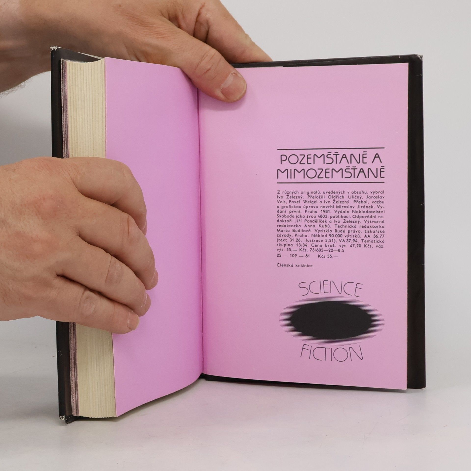 Collectif d'auteurs Pozemšťané a mimozemšťané
