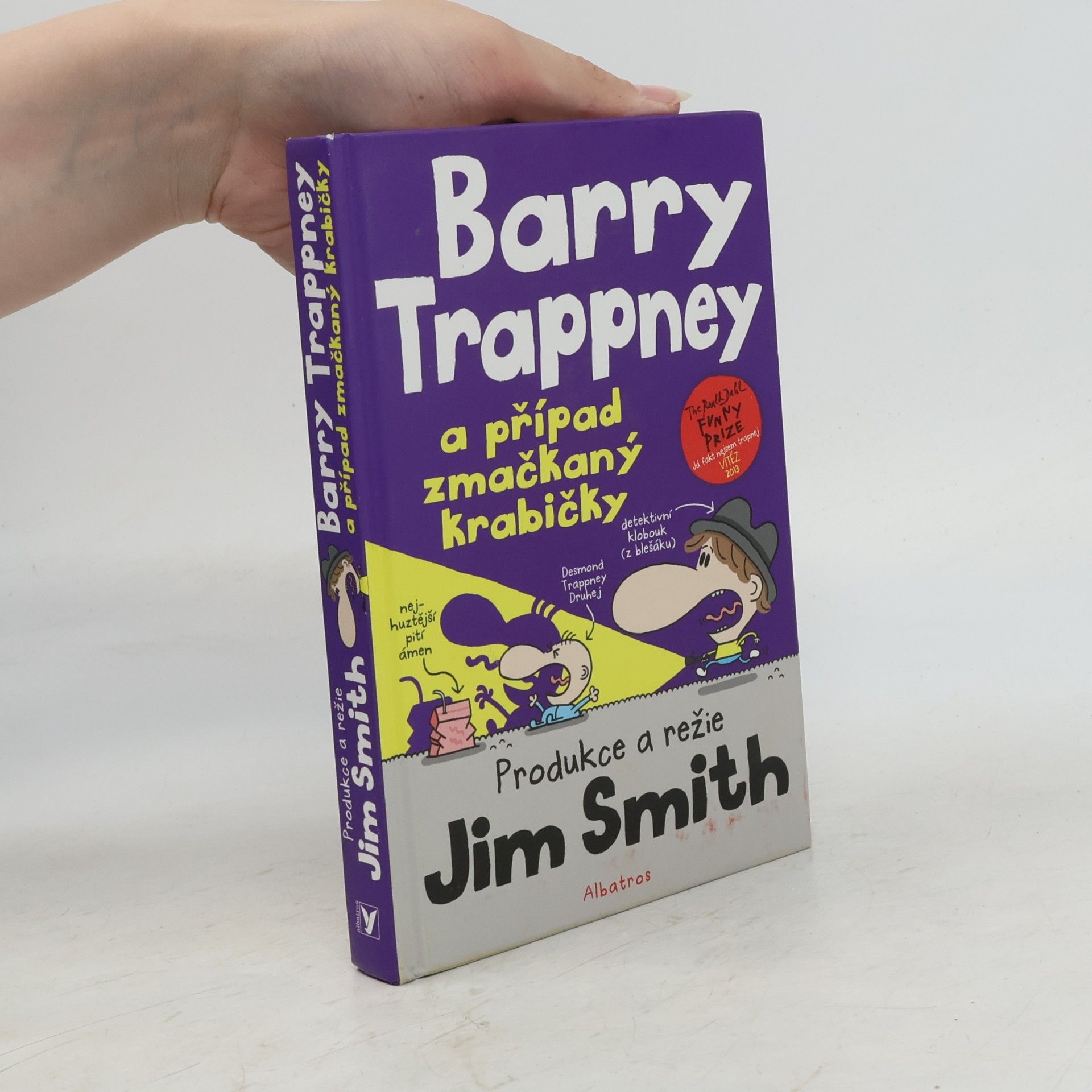 James Smith Barry Trappney a případ zmačkaný krabičky