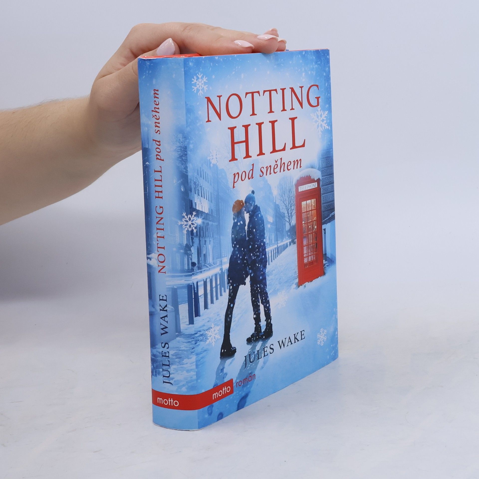 Julie Caplin Notting Hill pod sněhem