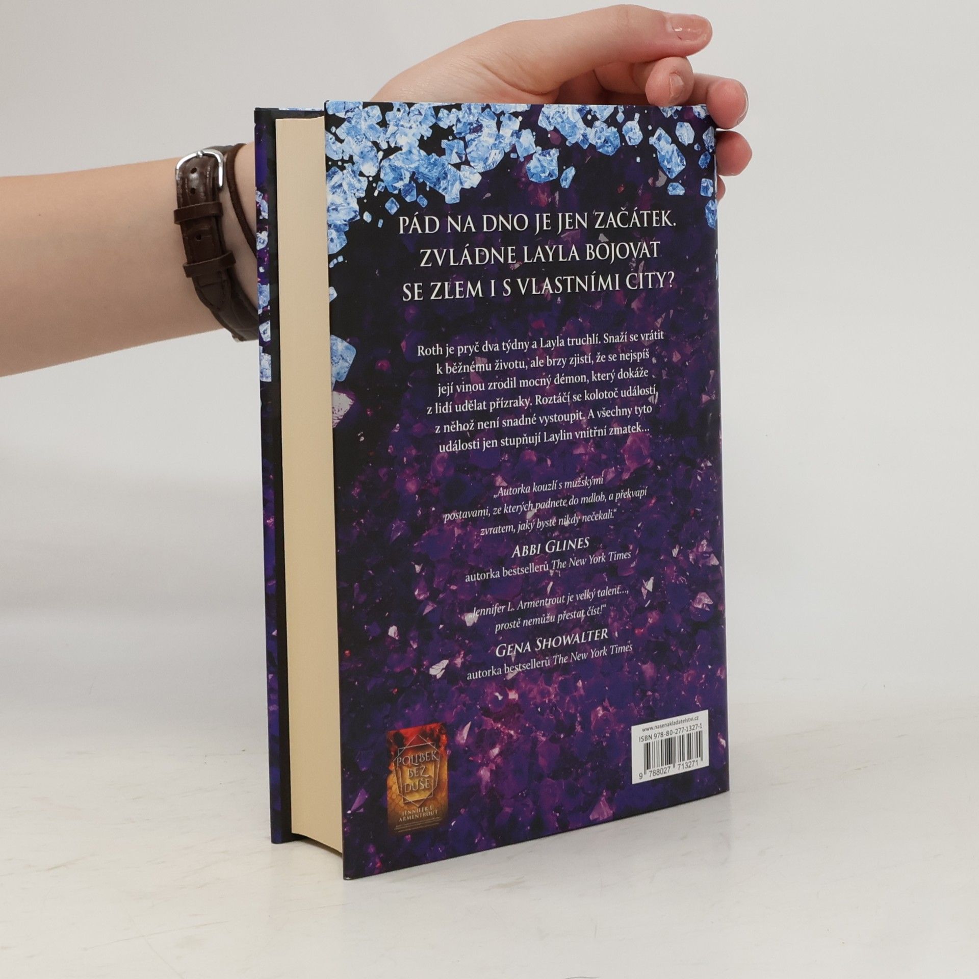 Jennifer L. Armentrout Dotek jako led