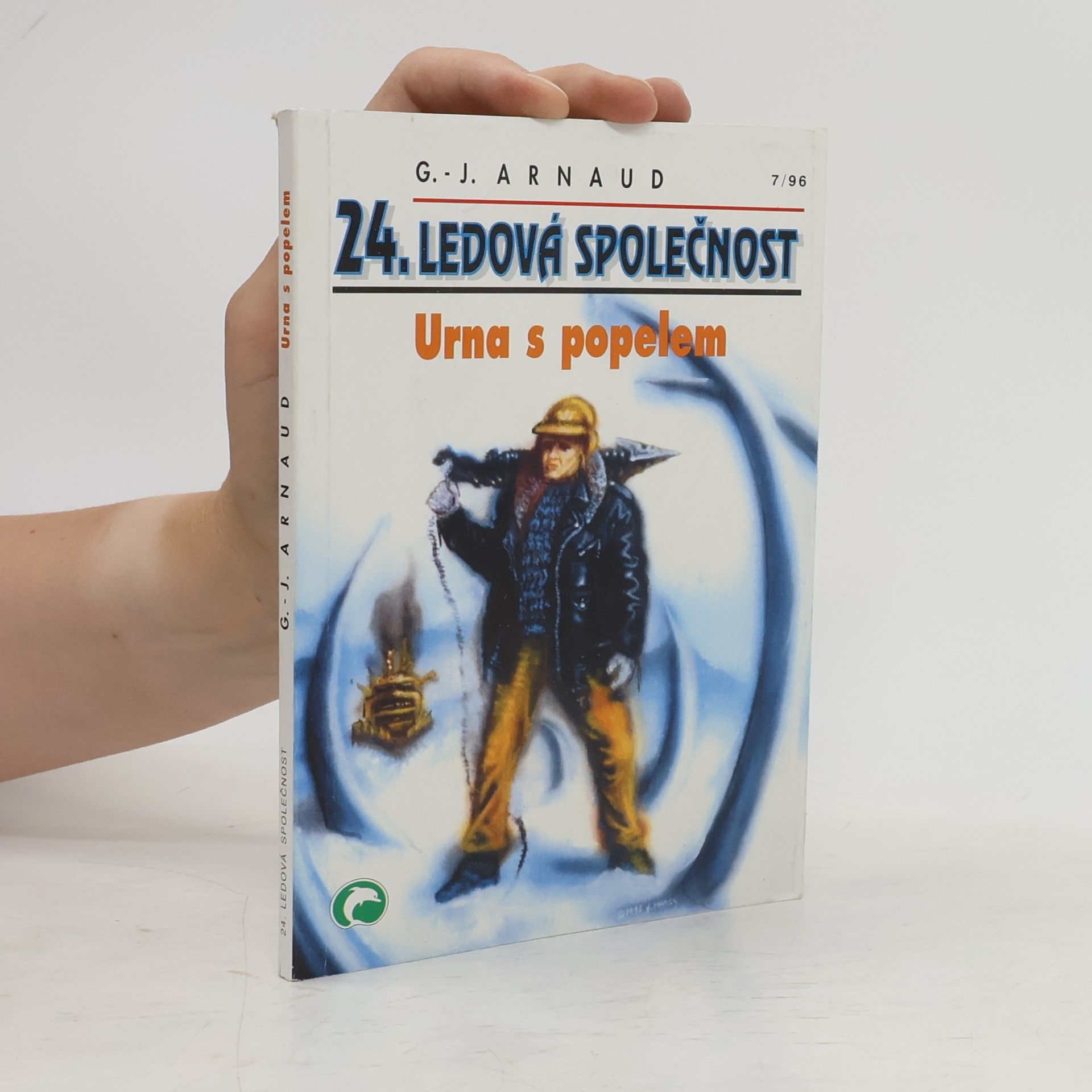 Georges-Jean Arnaud 24. Ledová společnost, Urna s popelem