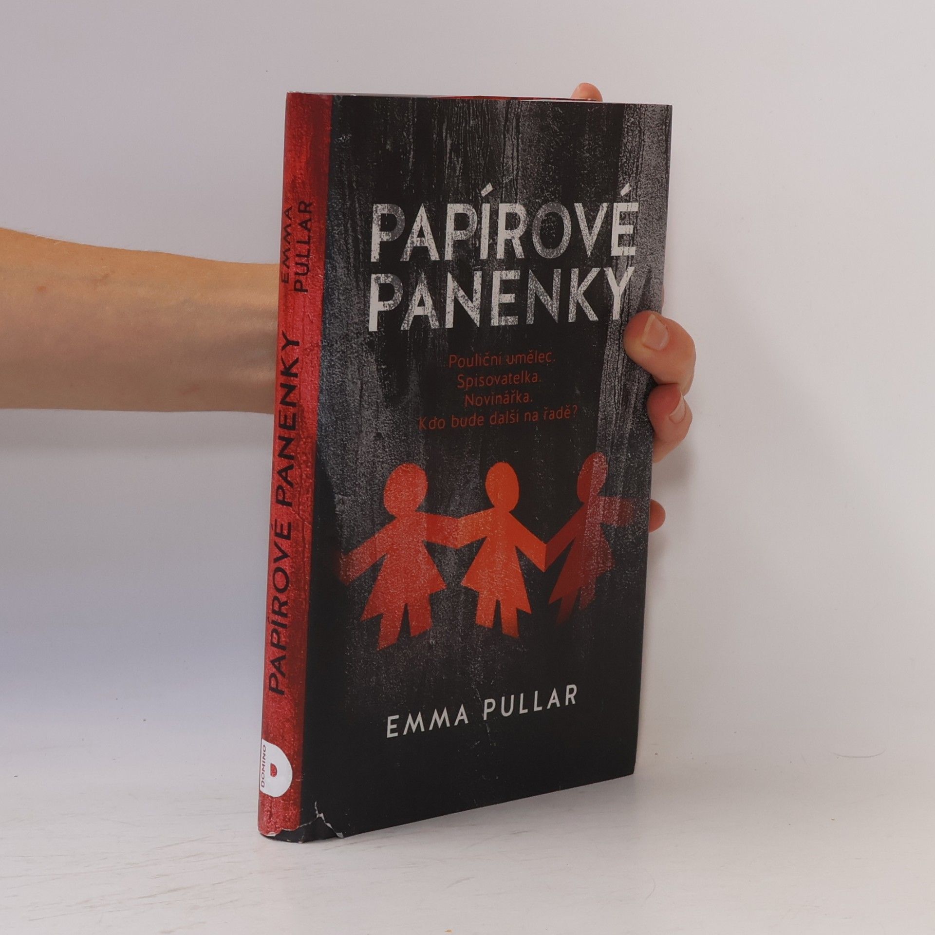 Papírové panenky