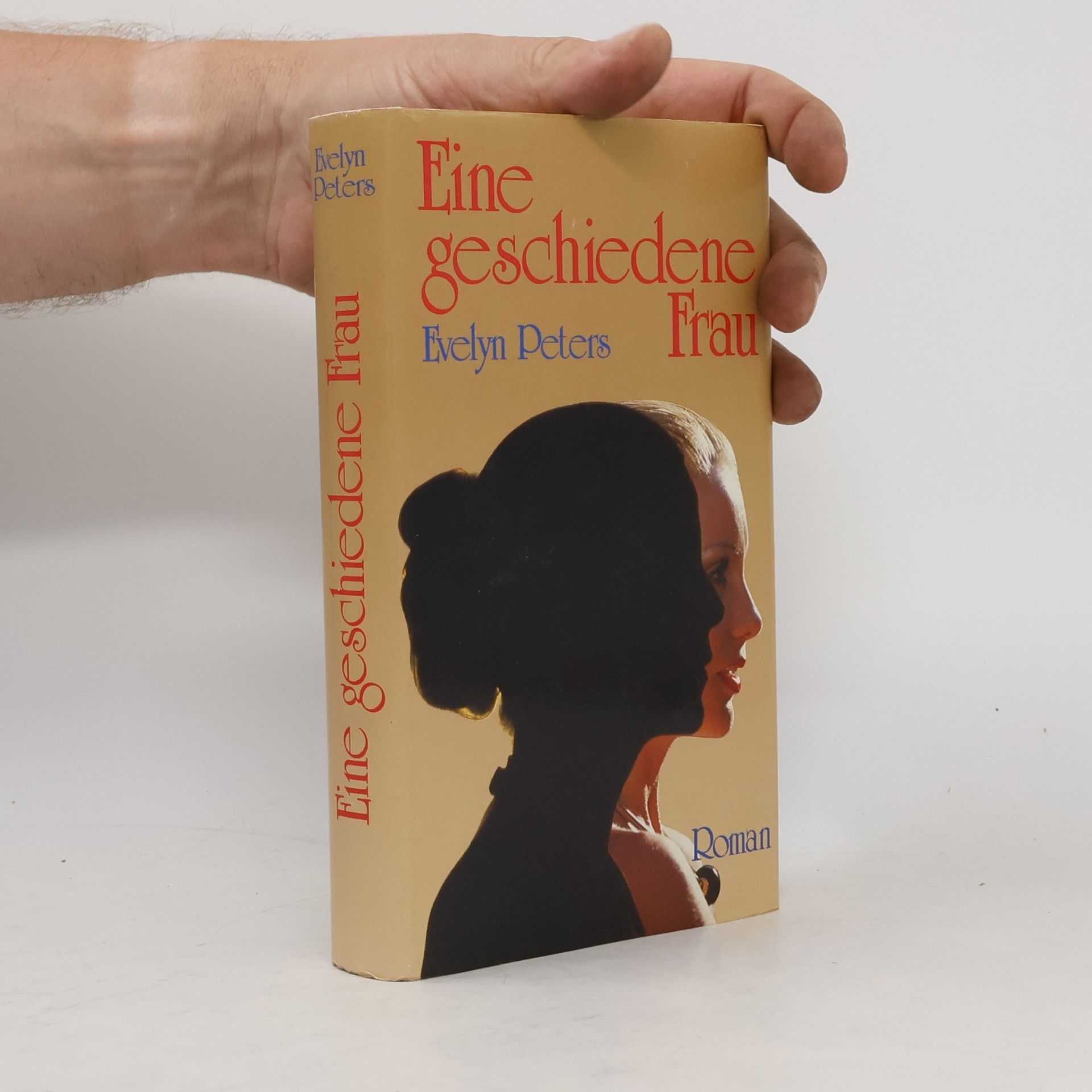 Eine geschiedene Frau