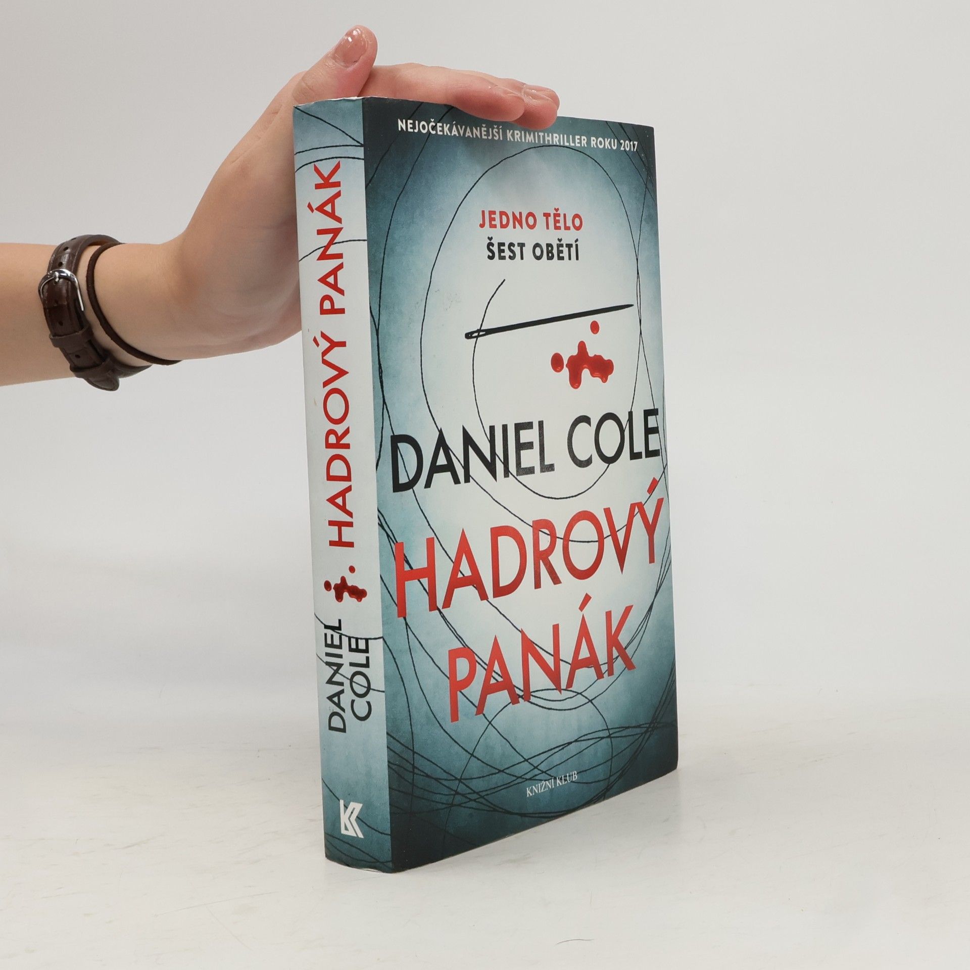 Daniel Cole Hadrový panák